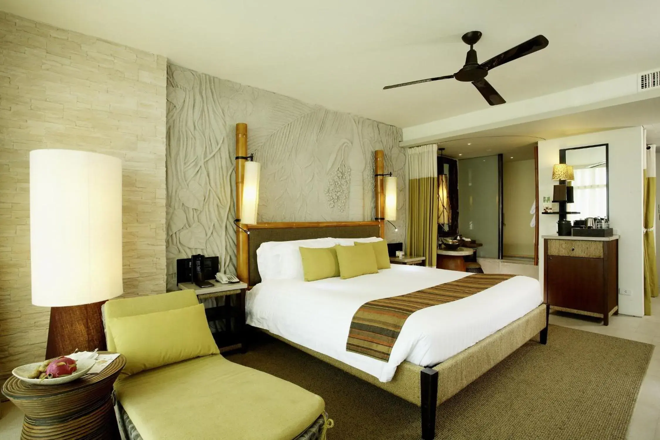 Photo of the whole room, Bed in Centara Grand Mirage Beach Resort Pattaya - SHA Extra Plus
