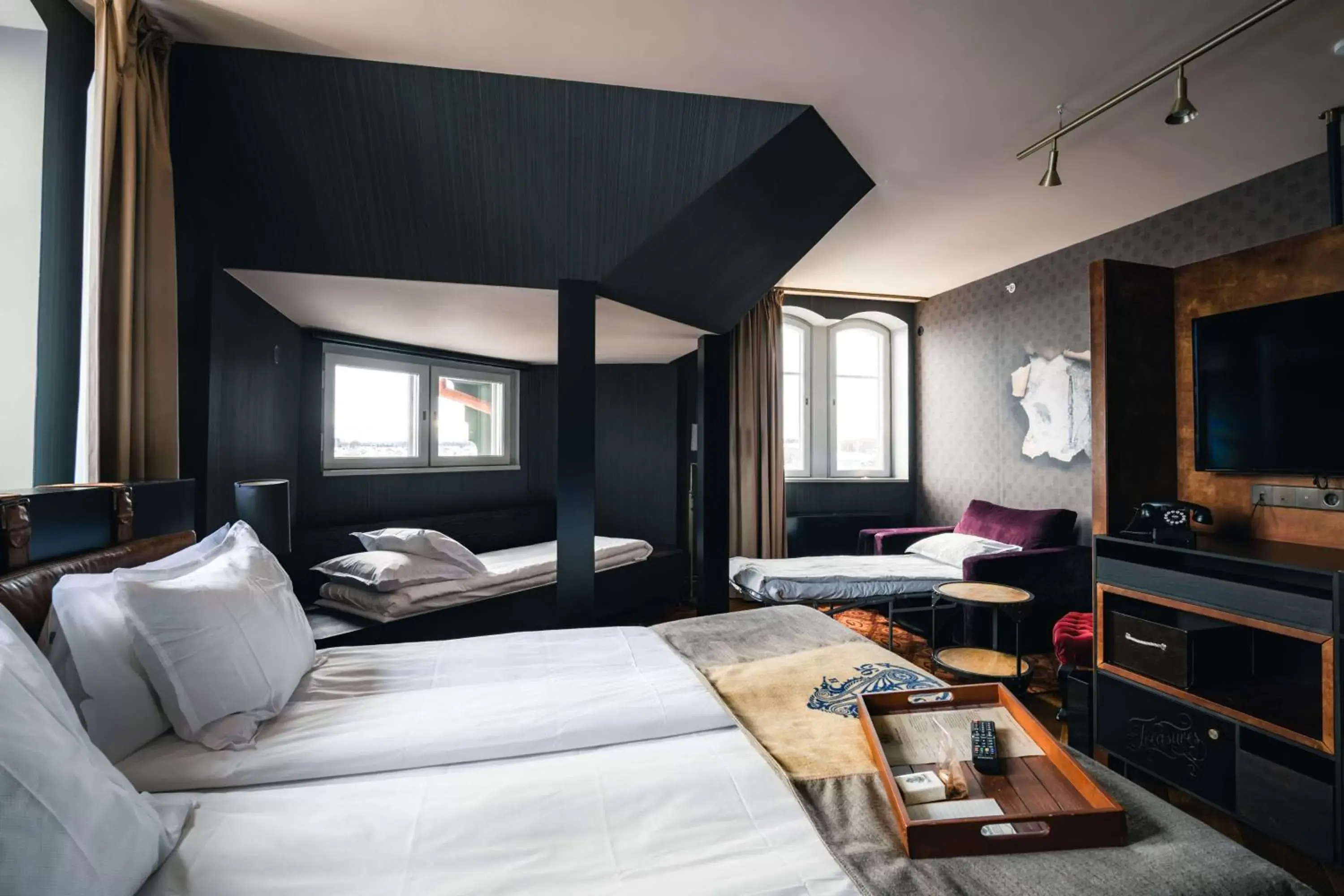 Bedroom, Bed in Stora Hotellet; BW Premier Collection