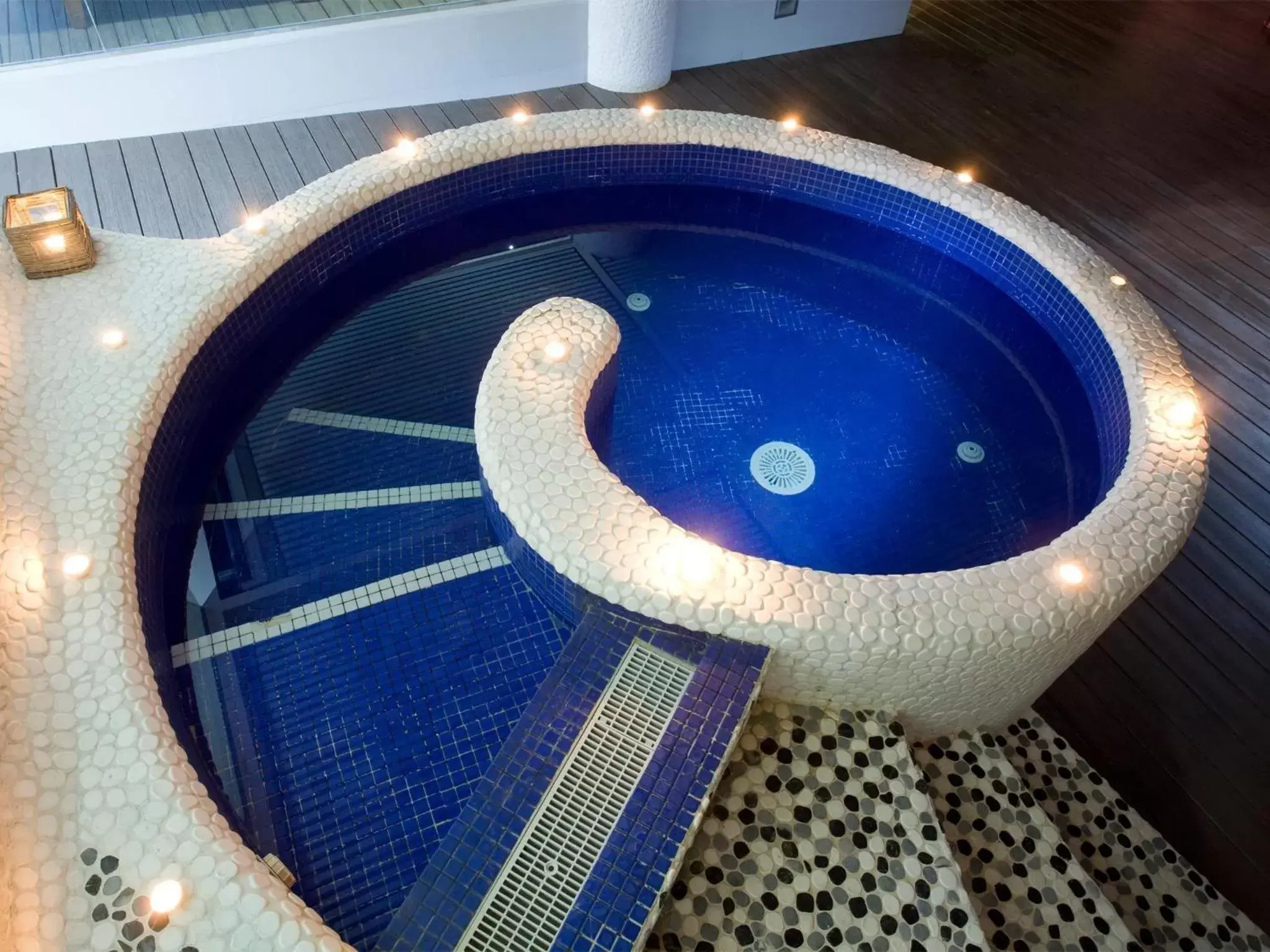 Swimming Pool in Hotel & Spa Villa Olimpica Suites