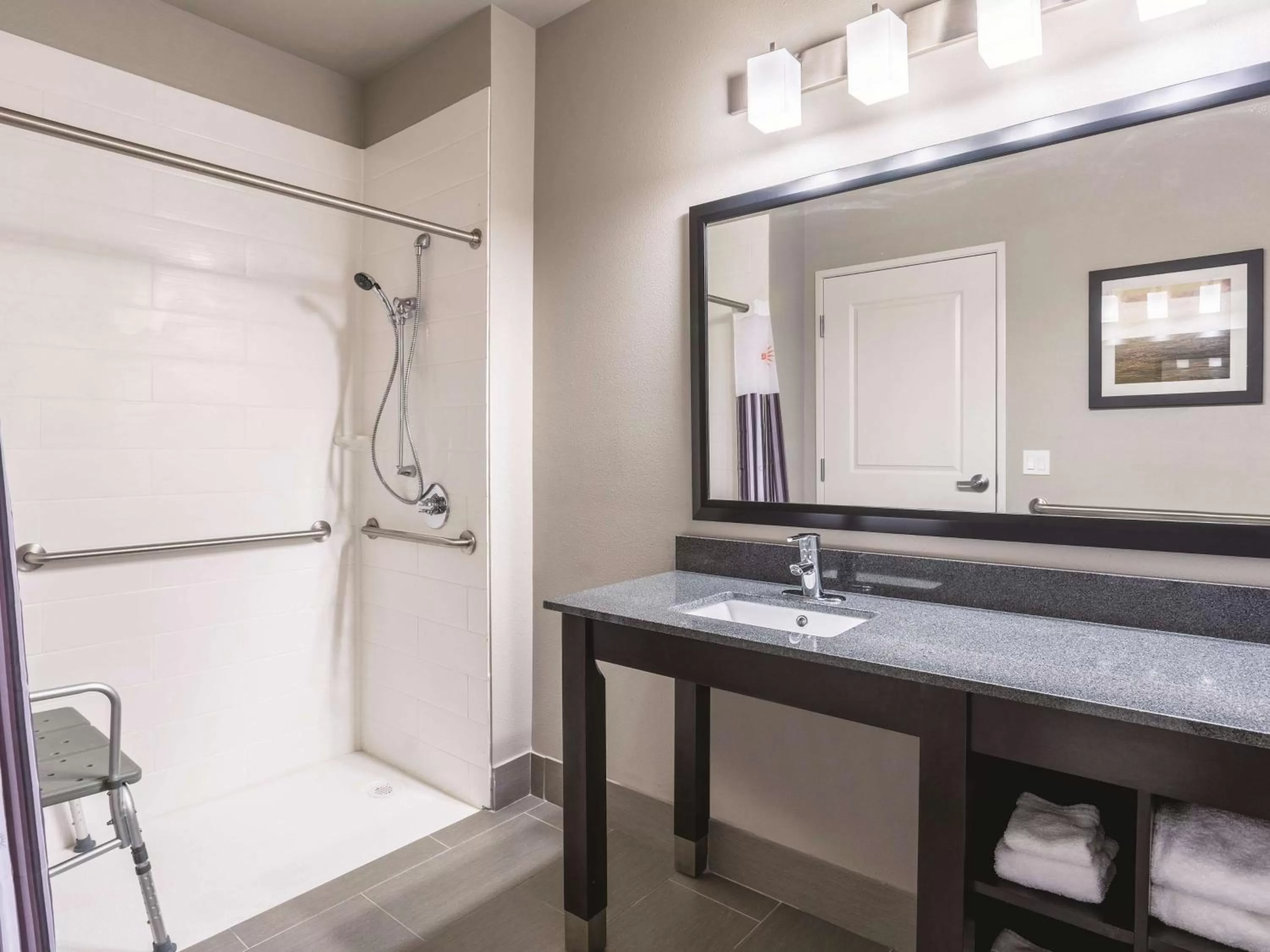 Photo of the whole room in La Quinta Inn & Suites by Wyndham Walla Walla