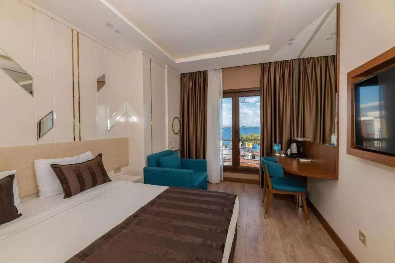 Bedroom in The Byzantium Suites Hotel & Spa