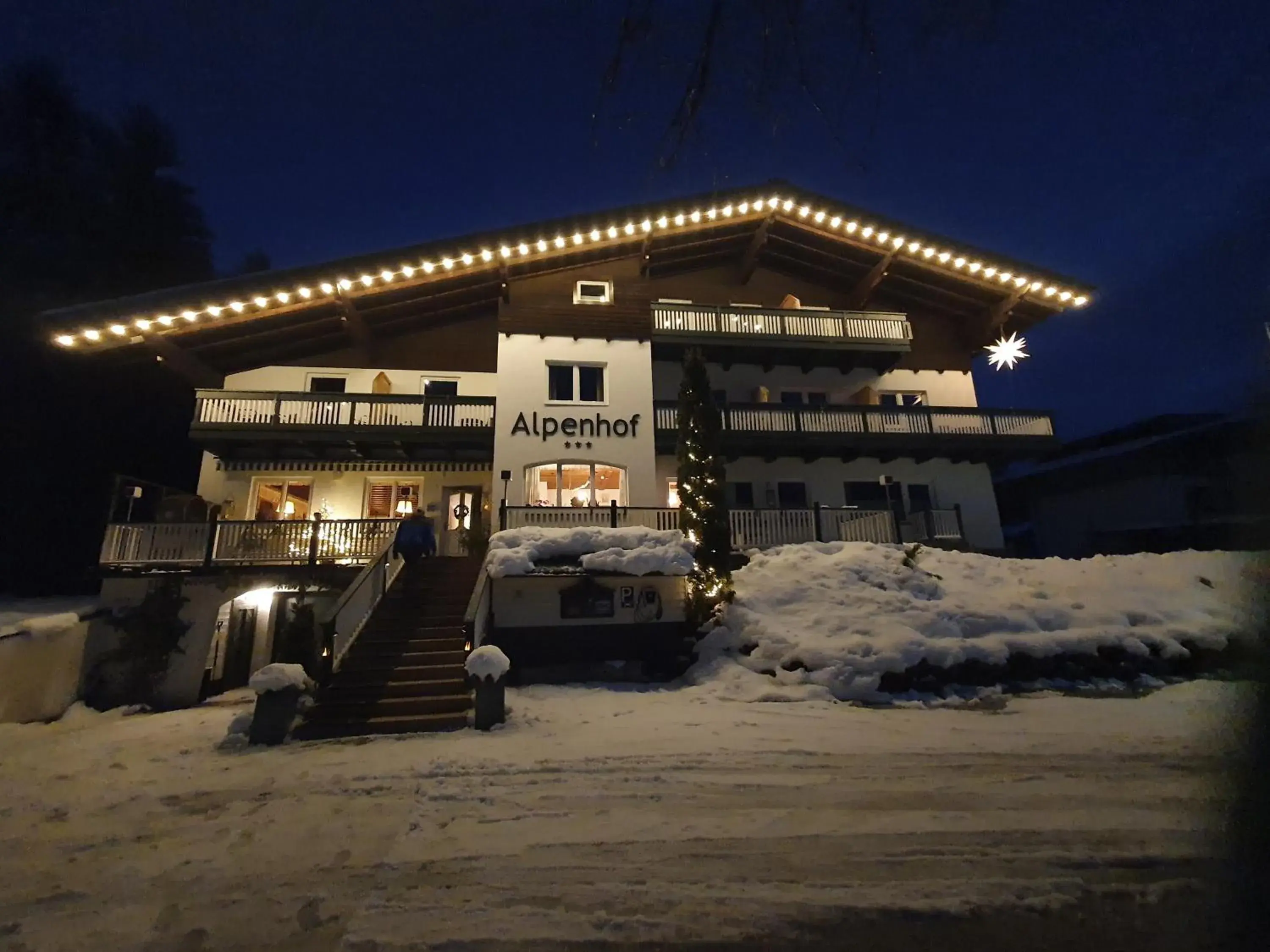 Property building, Winter in Alpenhof