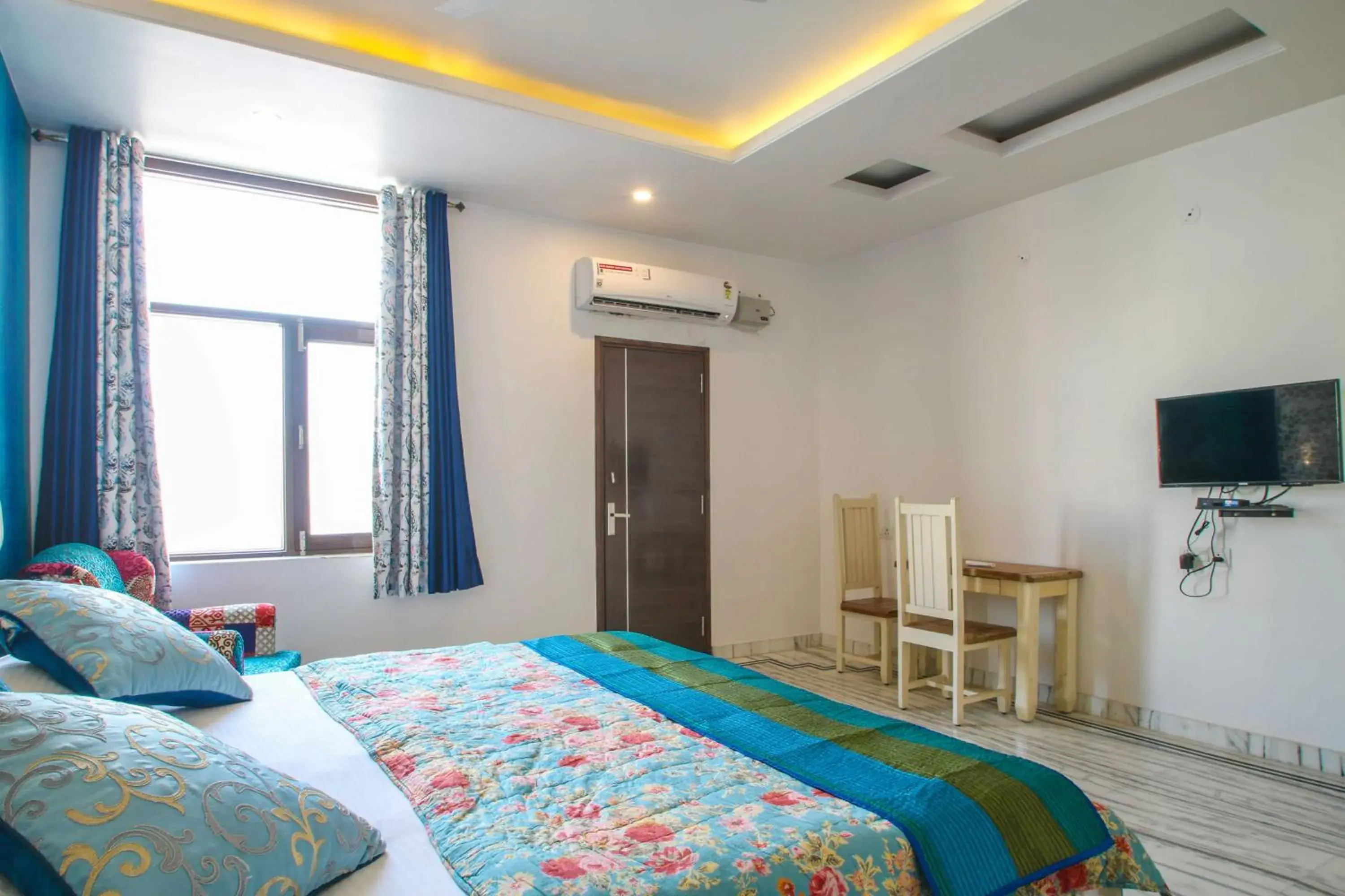 Photo of the whole room, Bed in All Seasons Heritage Homestay Photo of the whole room, Bed in All Seasons Heritage Homestay