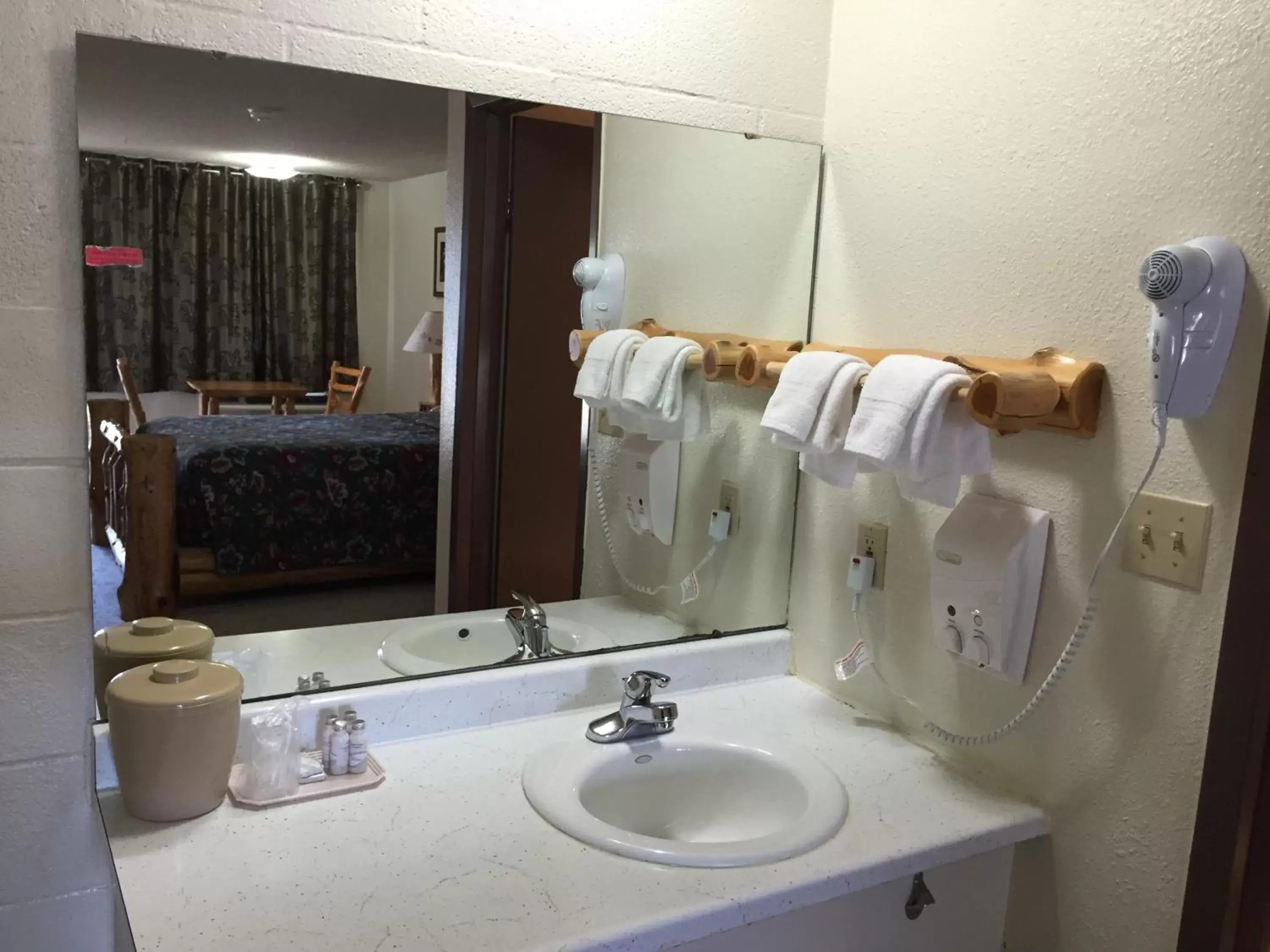 Bathroom in Northwoods Motel