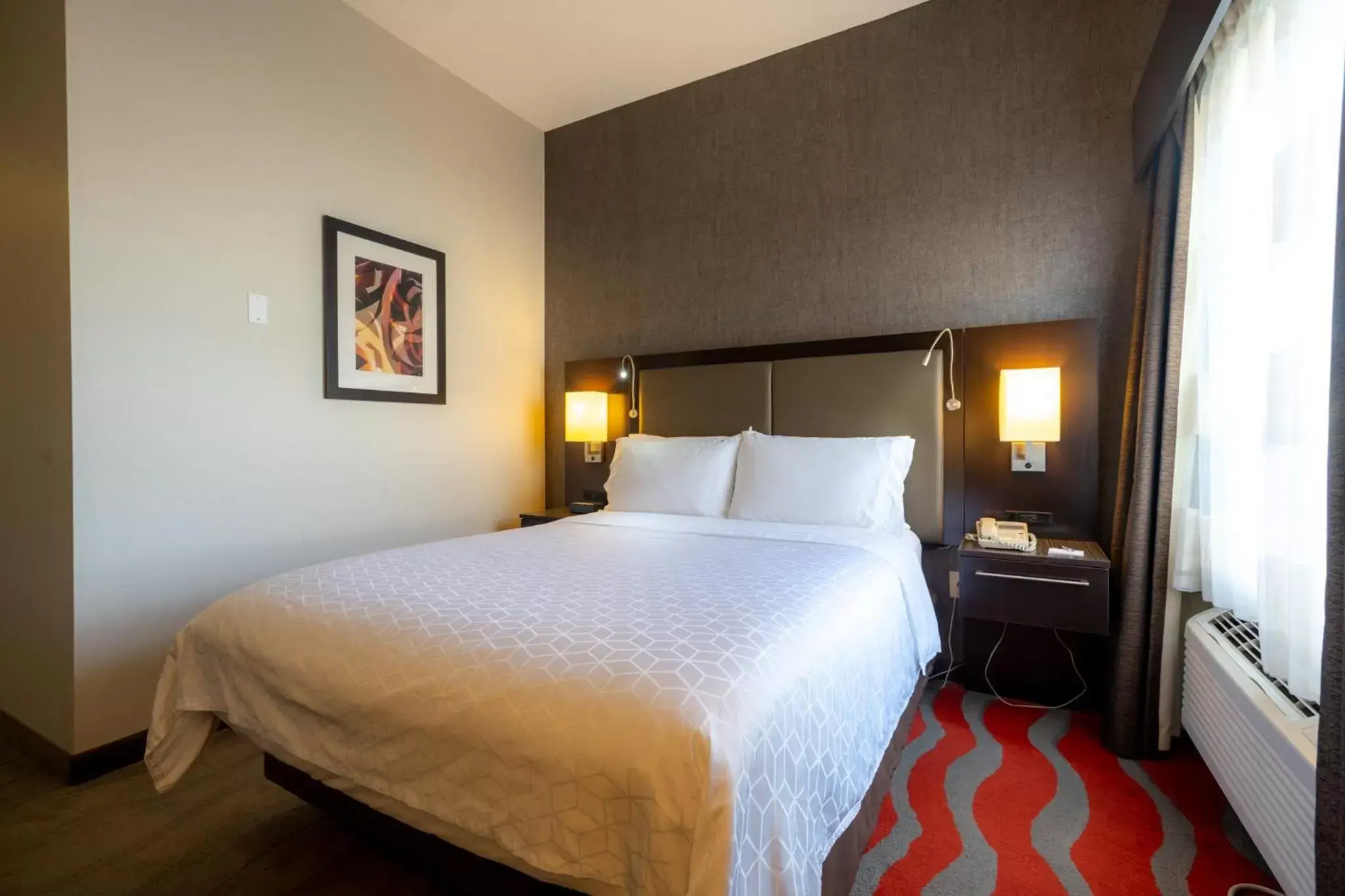 Bed in Holiday Inn Express Hotel & Suites - Edmonton International Airport, an IHG Hotel