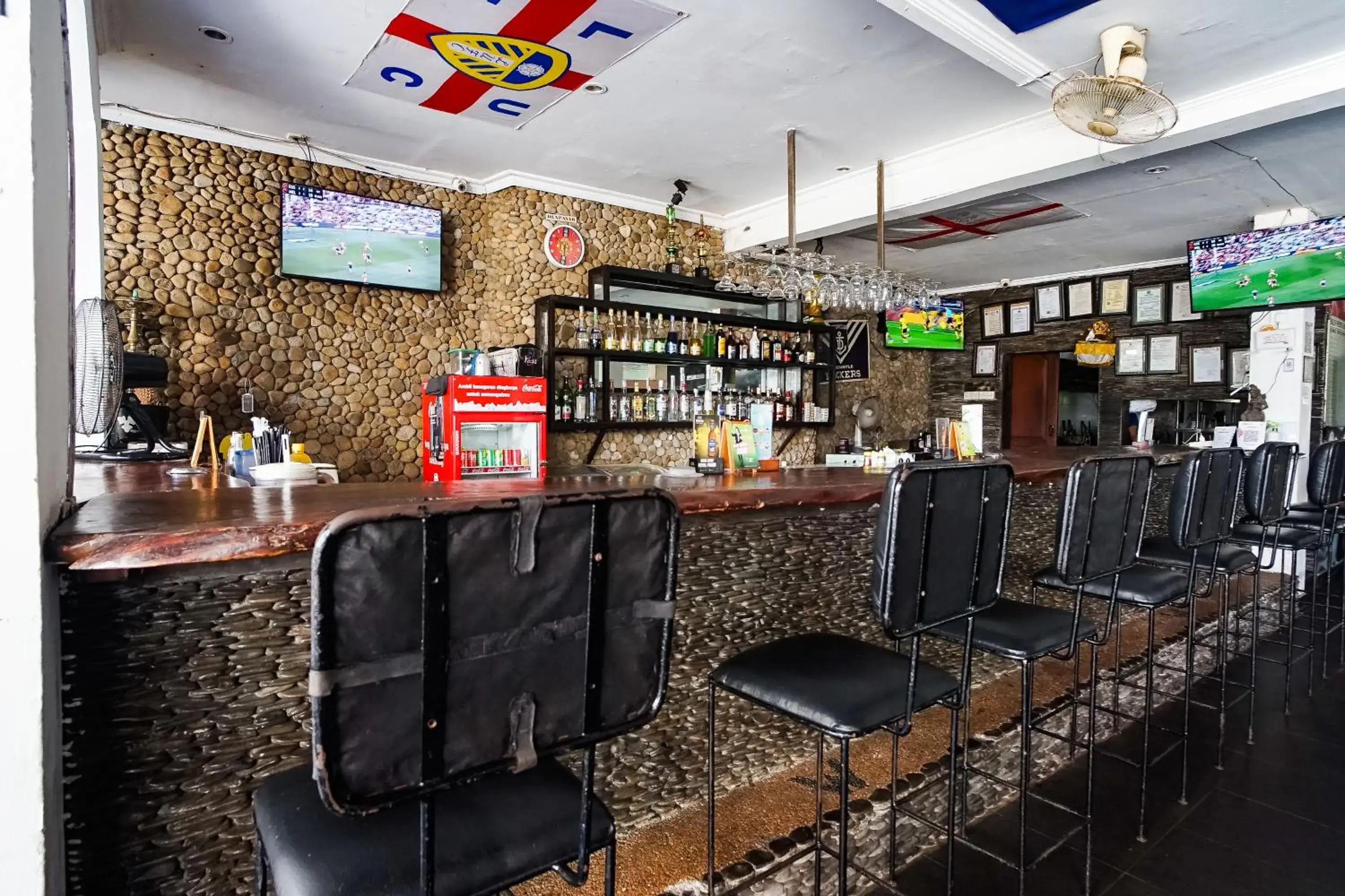 Restaurant/places to eat, Lounge/Bar in Taman Ayu Legian