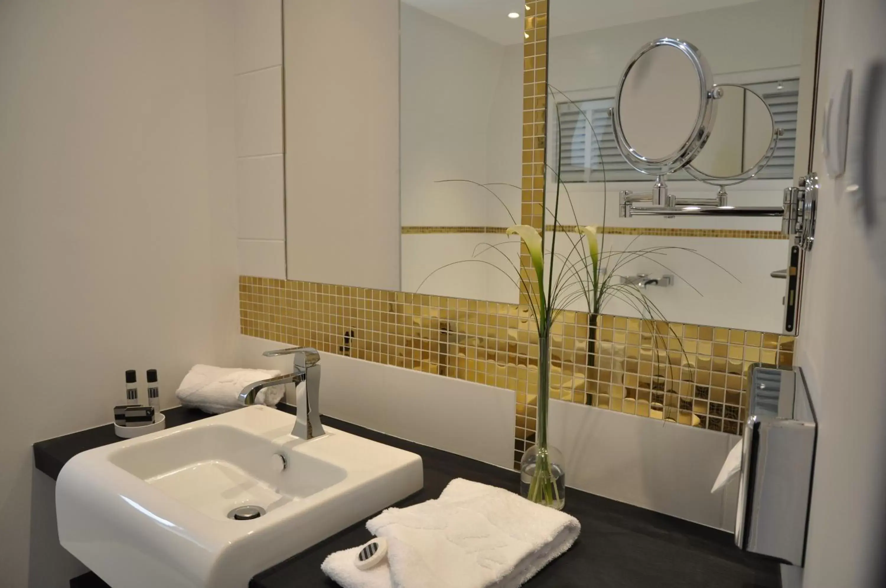 Bathroom in Les 3 Lieux