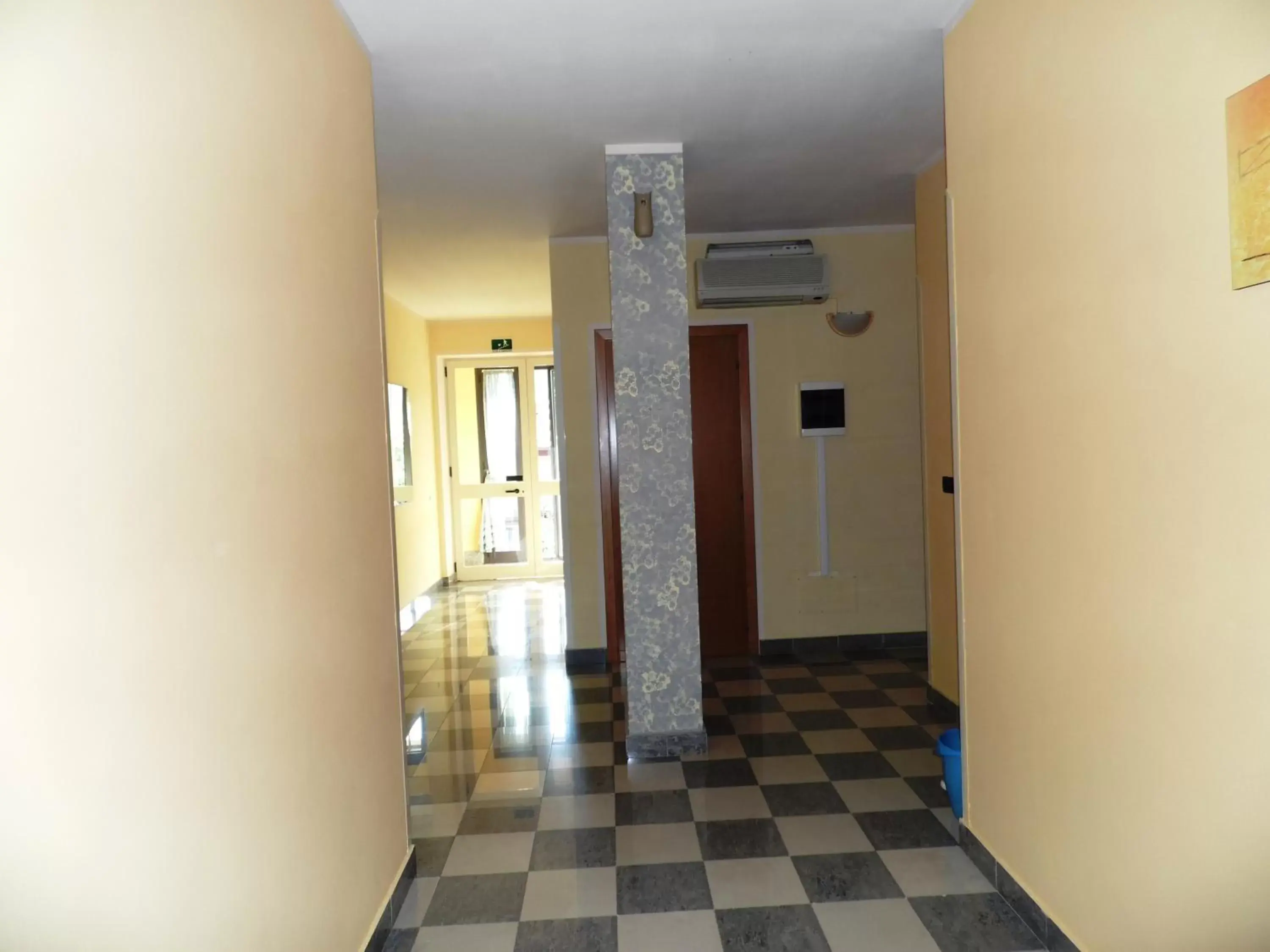 Area and facilities in Hotel Rosso Di Sera