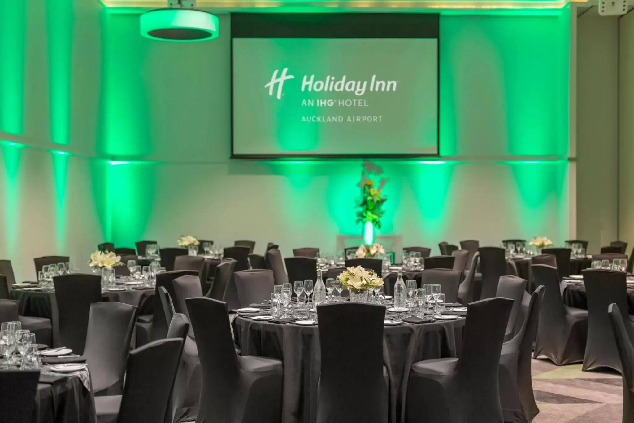 Banquet/Function facilities, Banquet Facilities in Holiday Inn Auckland Airport, an IHG Hotel