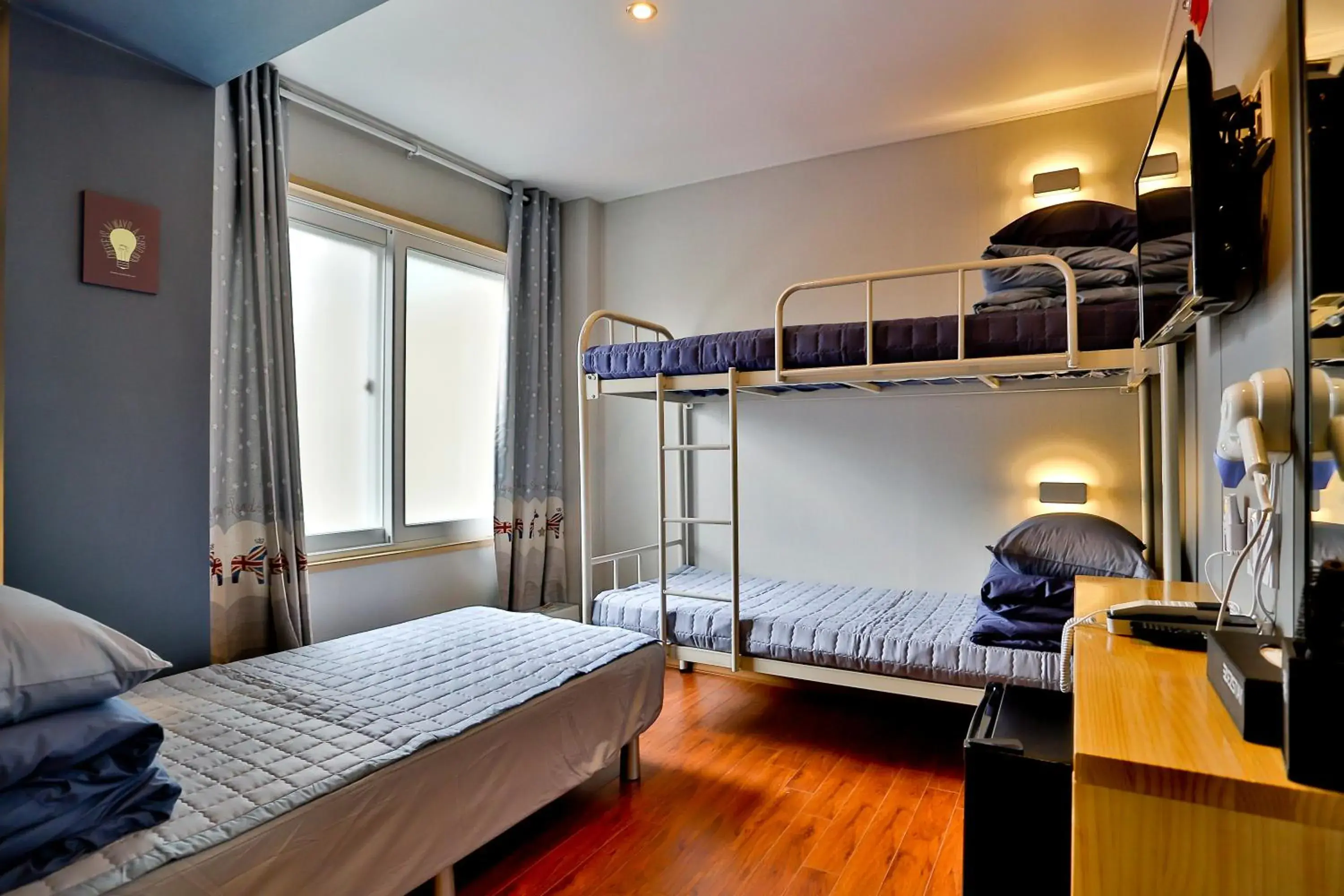 bunk bed, Bed in Ezstay-Nampo bunk bed, Bed in Ezstay-Nampo