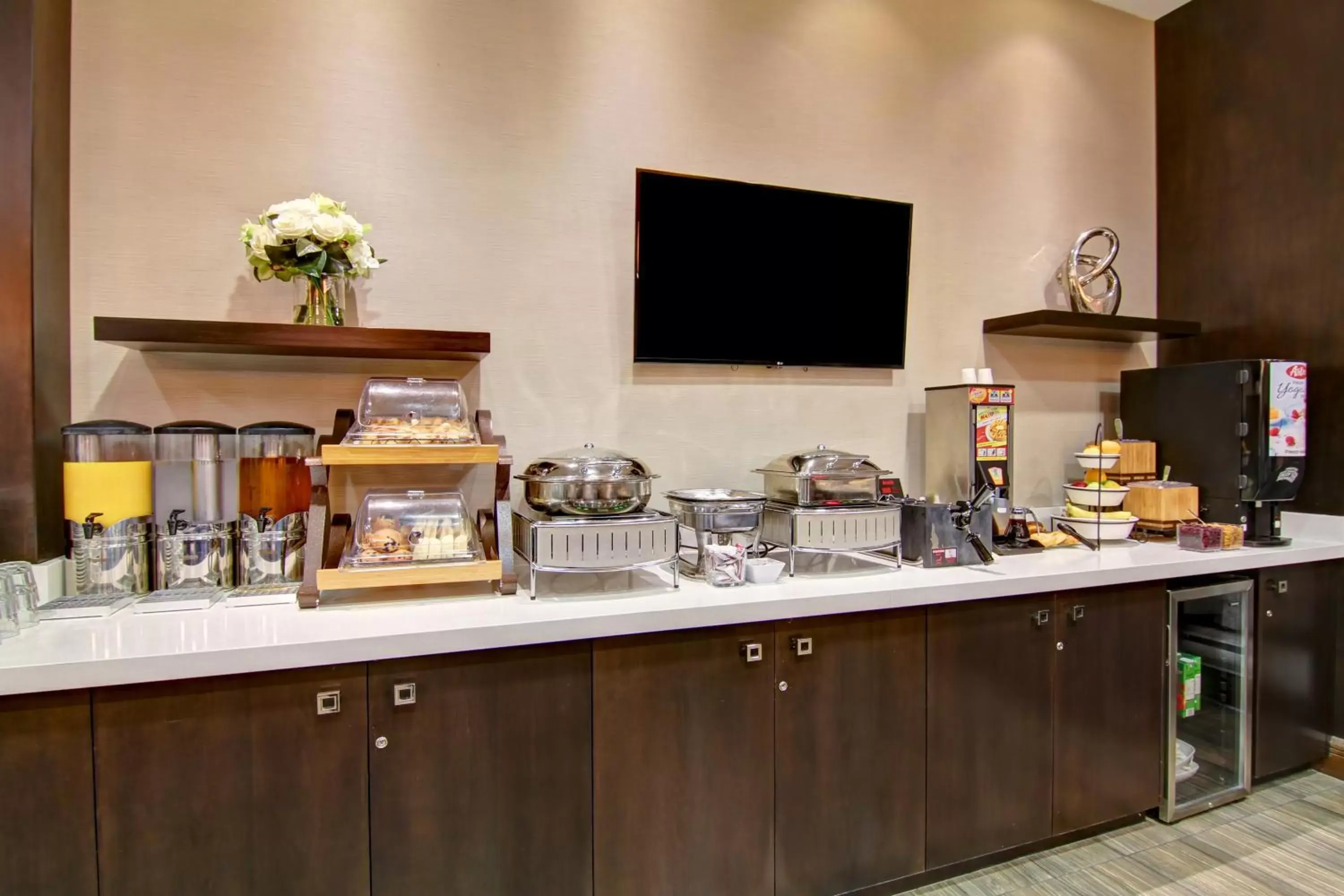 Buffet breakfast in The Park Hotel London