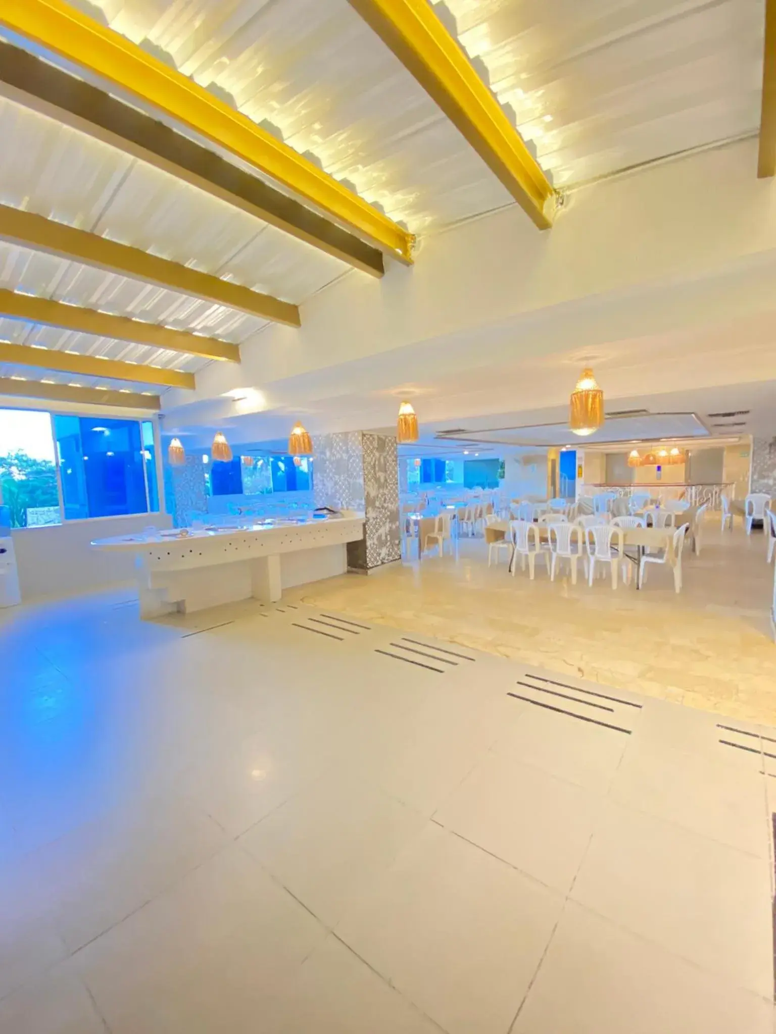 Restaurant/places to eat, Banquet Facilities in Hotel Cartagena Premium