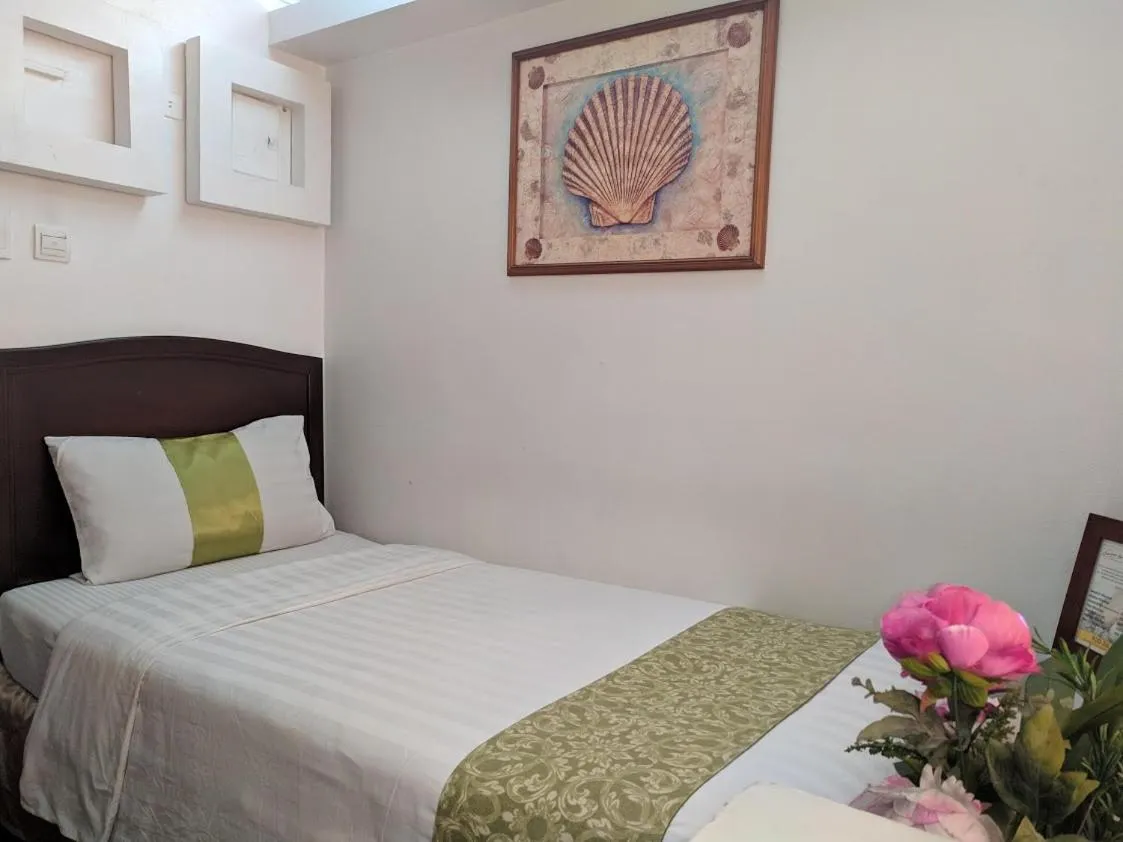 Bed in Comfy Inn Manila-Kalaw