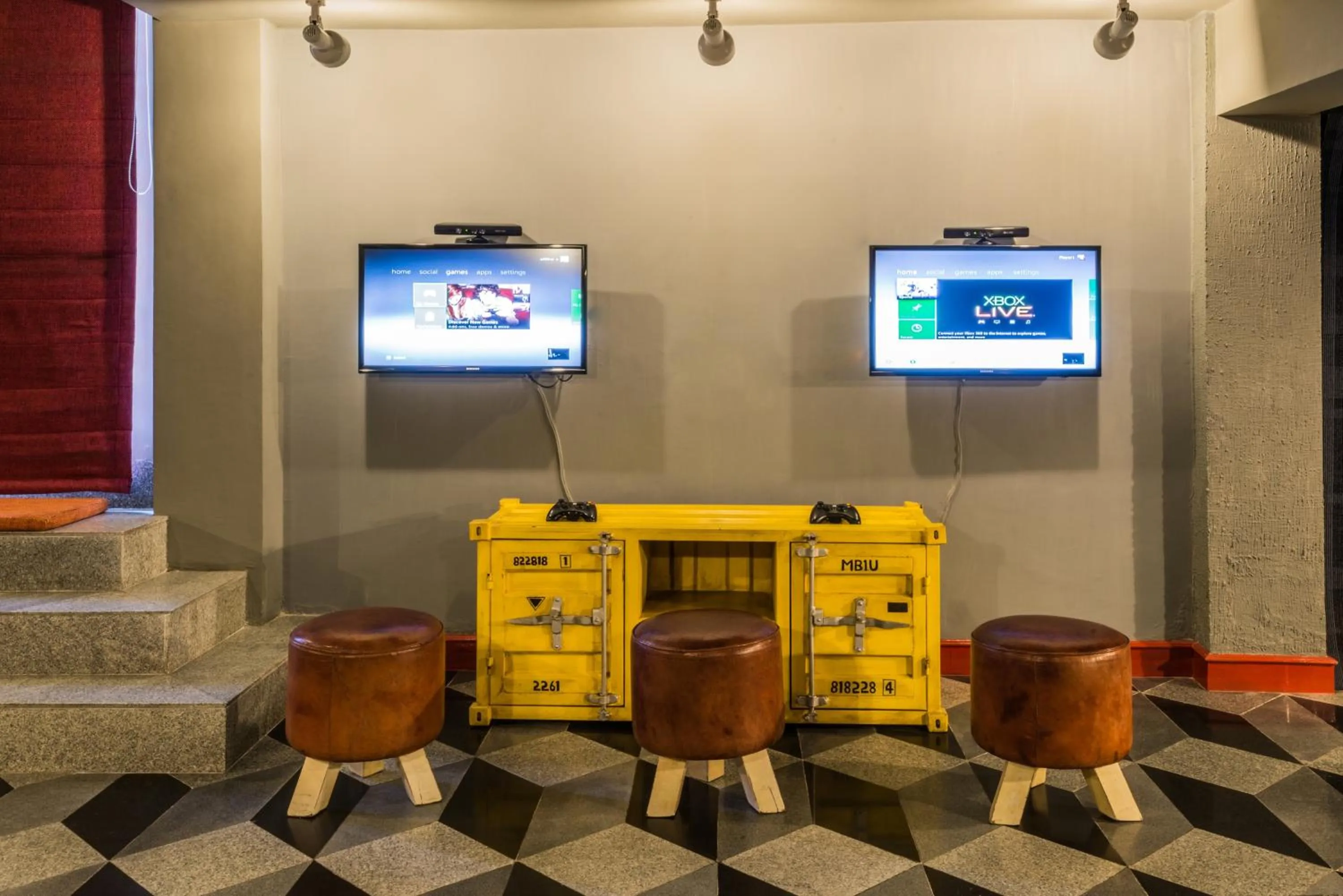 Game Room in Honeymoon Inn Manali