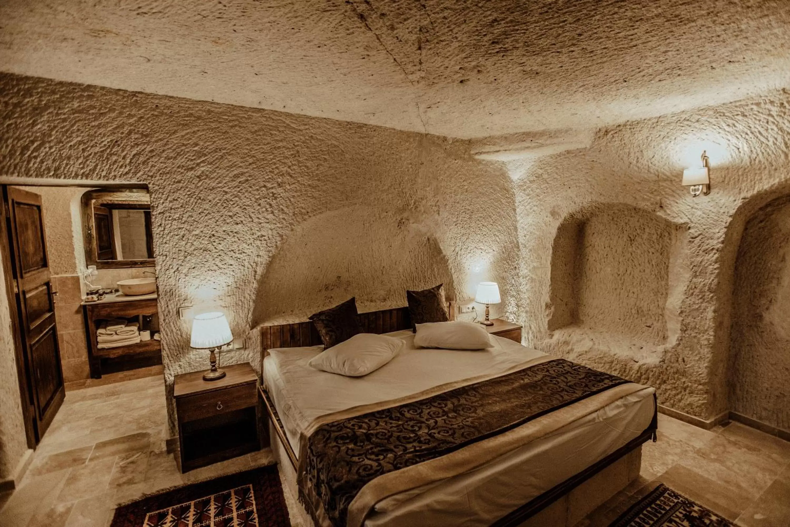 Bed in Alia Cave Hotel