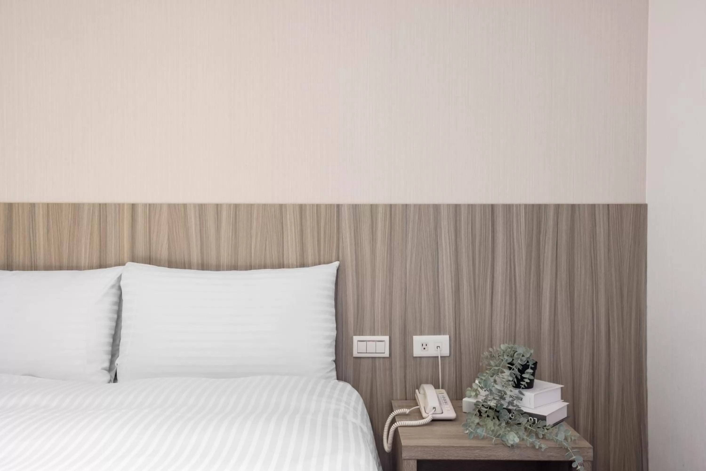 Photo of the whole room, Bed in Hotel Brown - Chihkan Branch