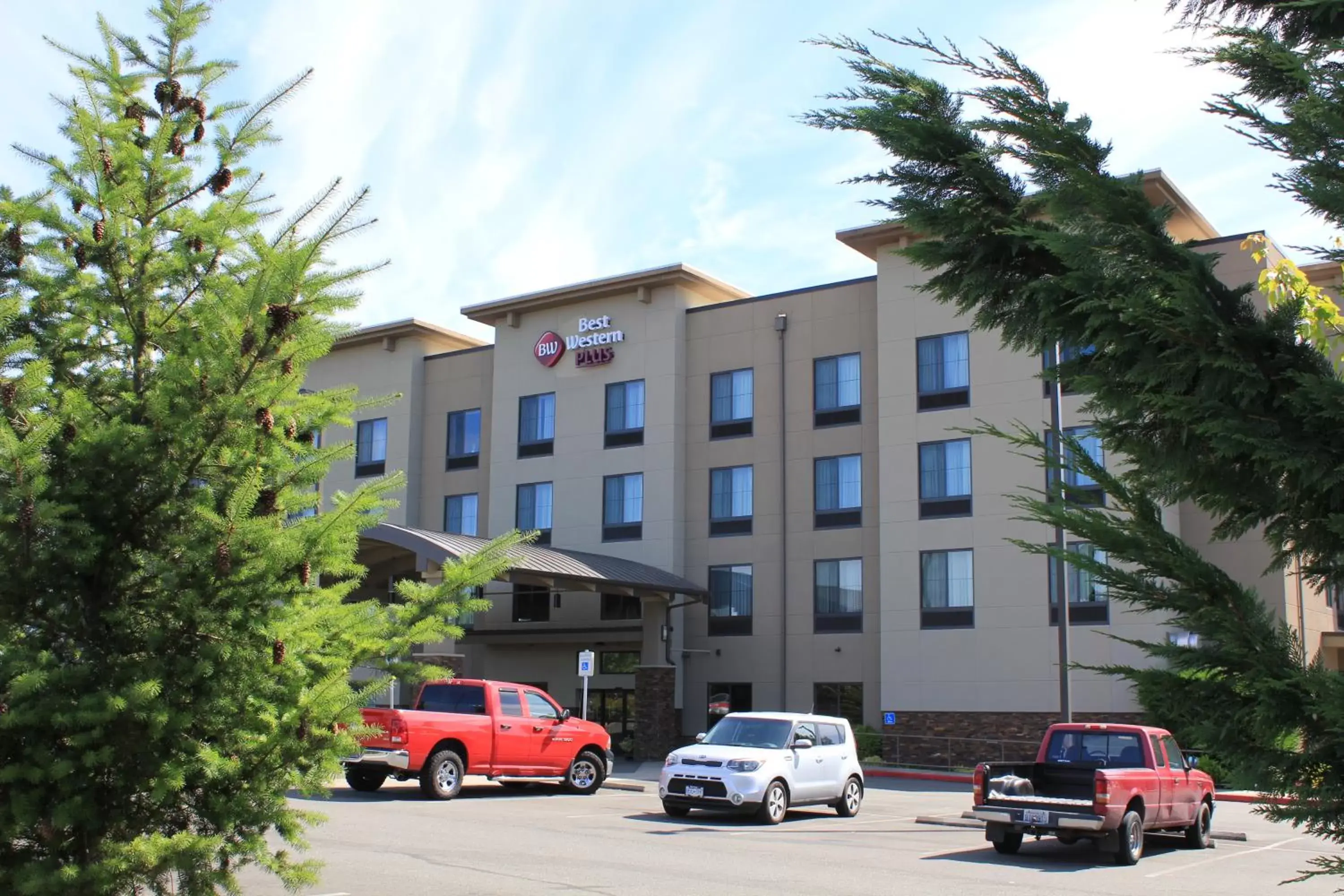 Property Building in Best Western Plus Lacey Inn & Suites