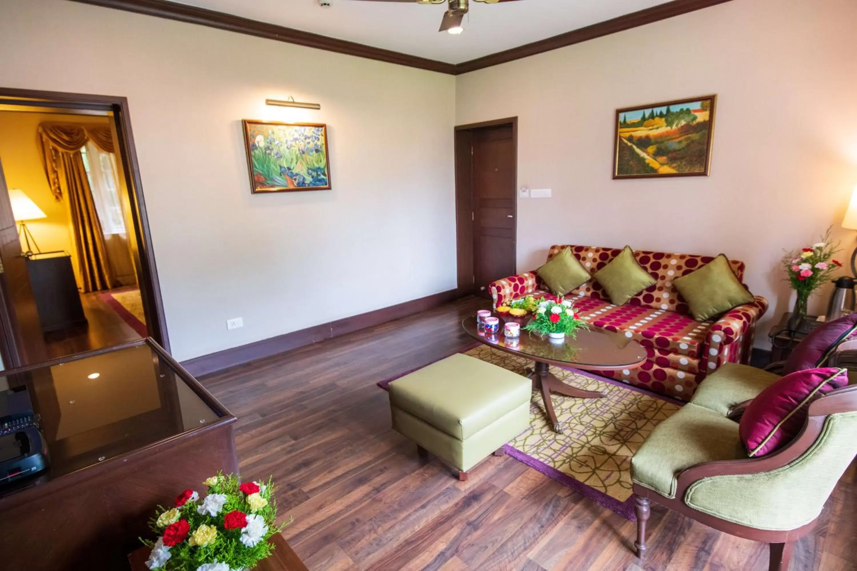 Living room, Seating Area in The Carlton Kodaikanal