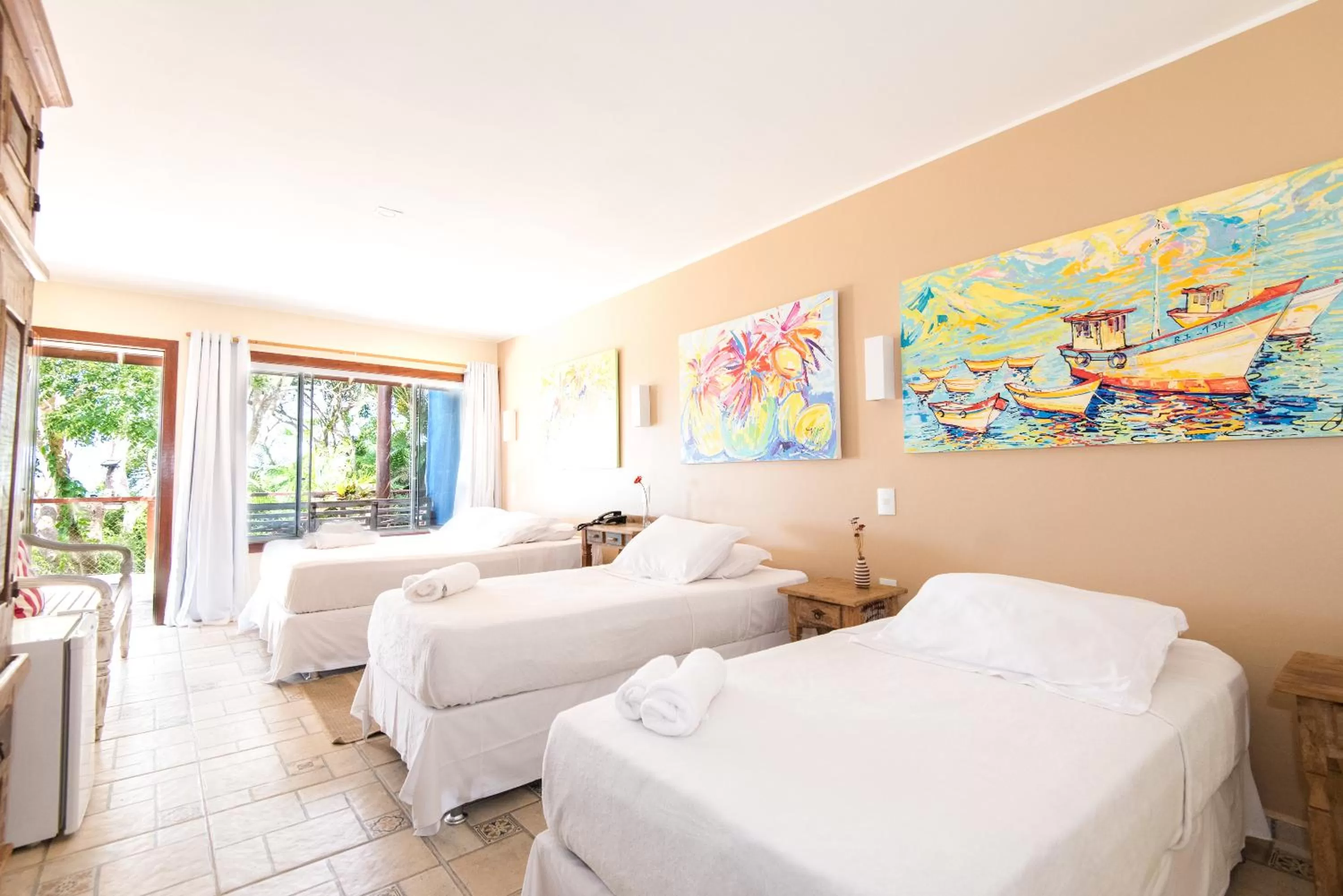 Photo of the whole room, Bed in Pousada La Dolce Vita