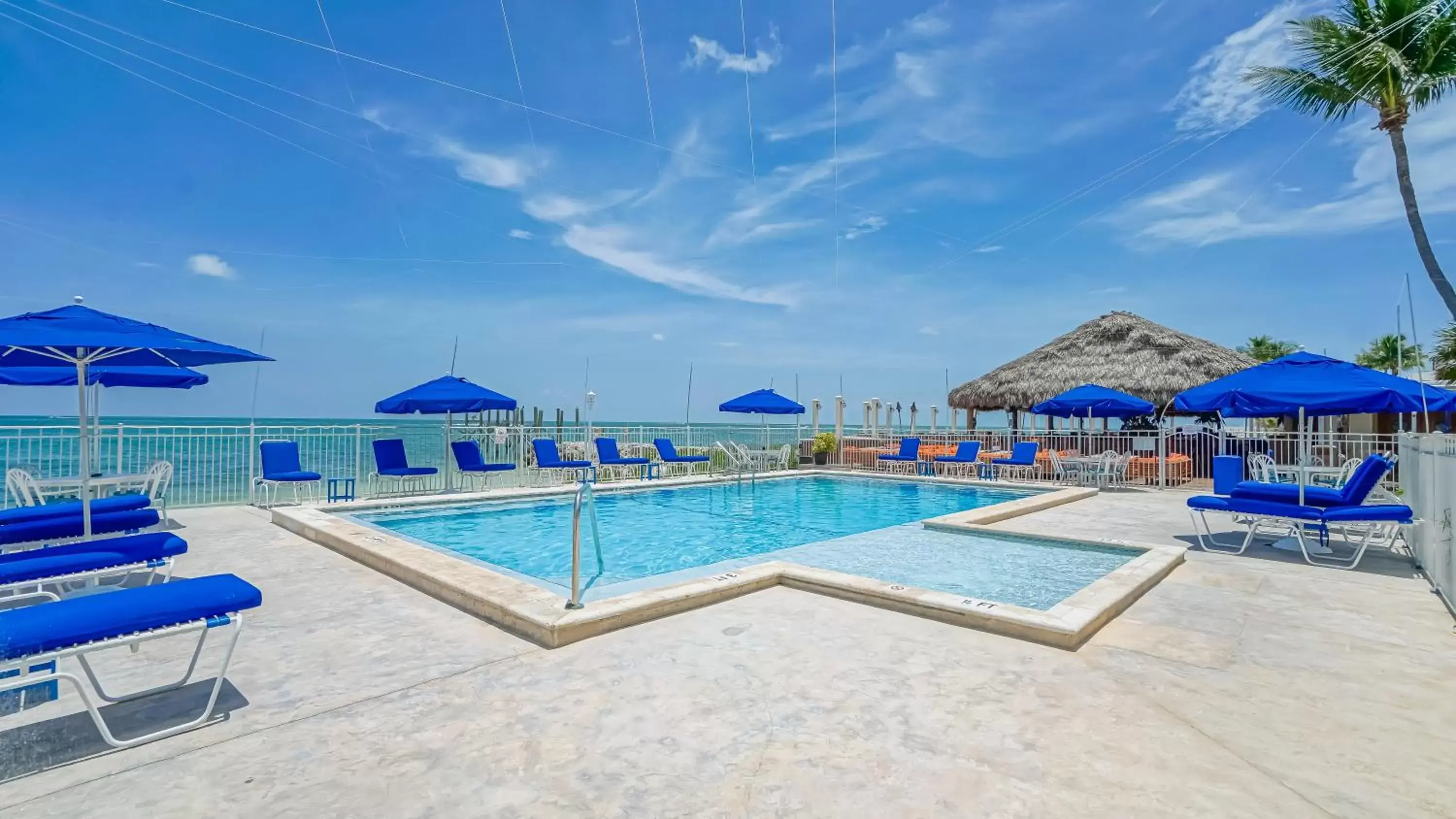 Pool view, Swimming Pool in Glunz Ocean Beach Hotel and Resort