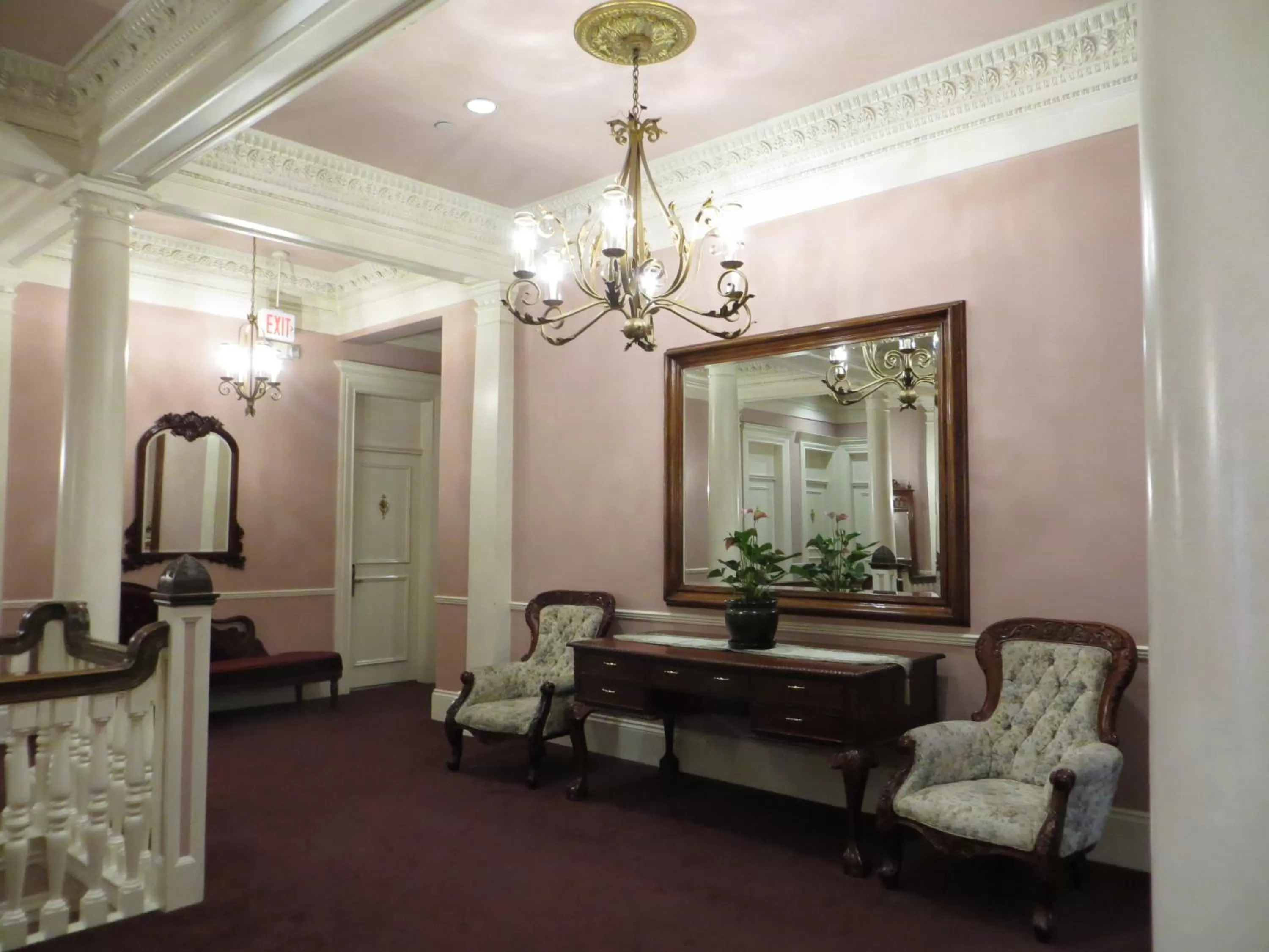 Lobby or reception in The Monterey Hotel