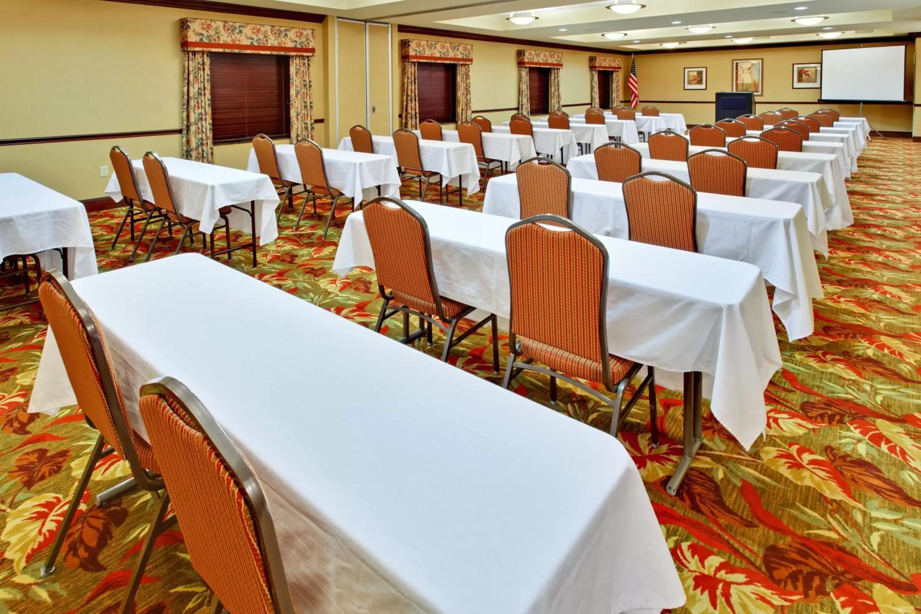 Meeting/conference room in Holiday Inn Express Hotel & Suites DFW West - Hurst, an IHG Hotel