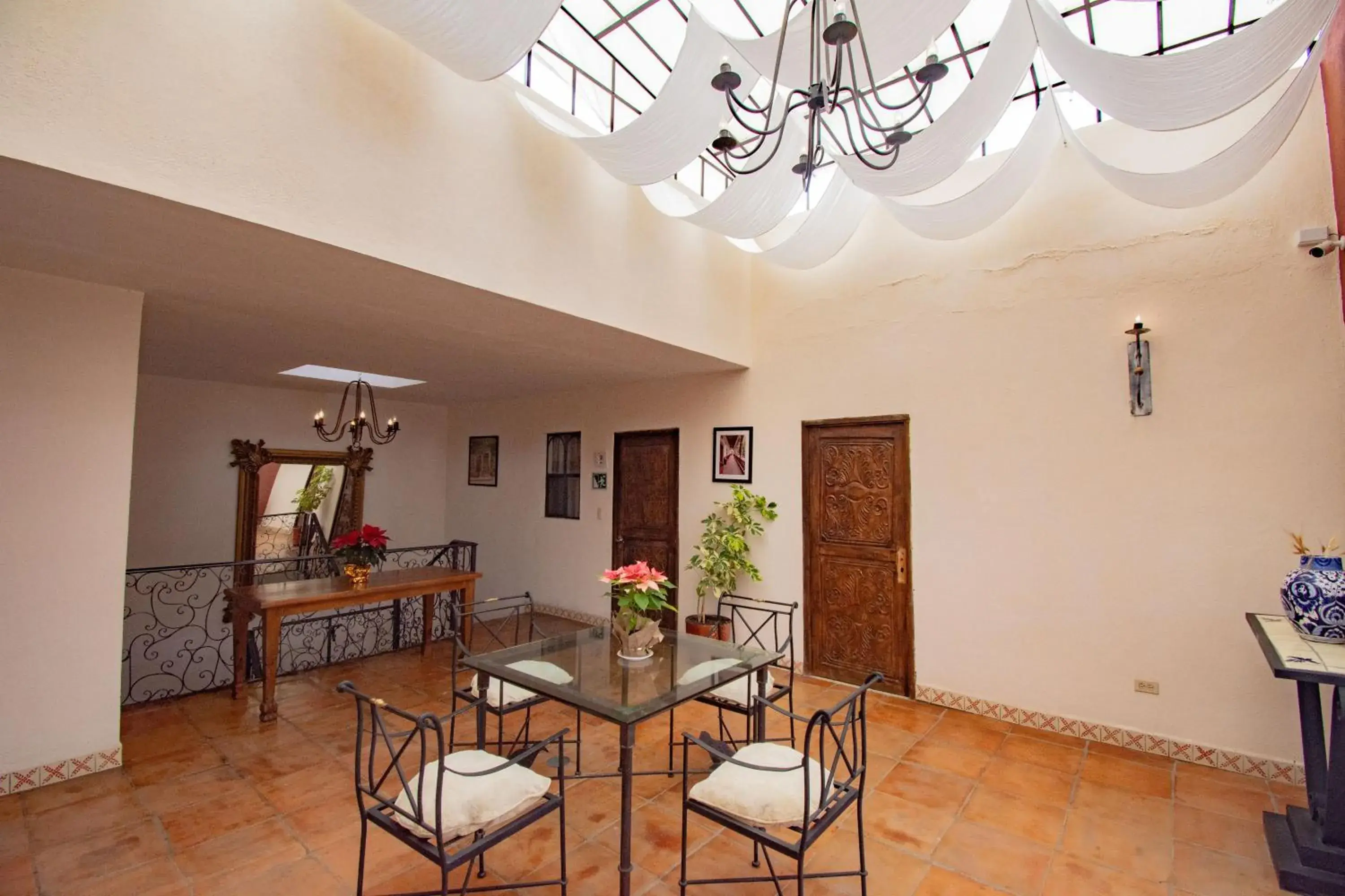 Decorative detail, Dining Area in Hotel Casa Santamar