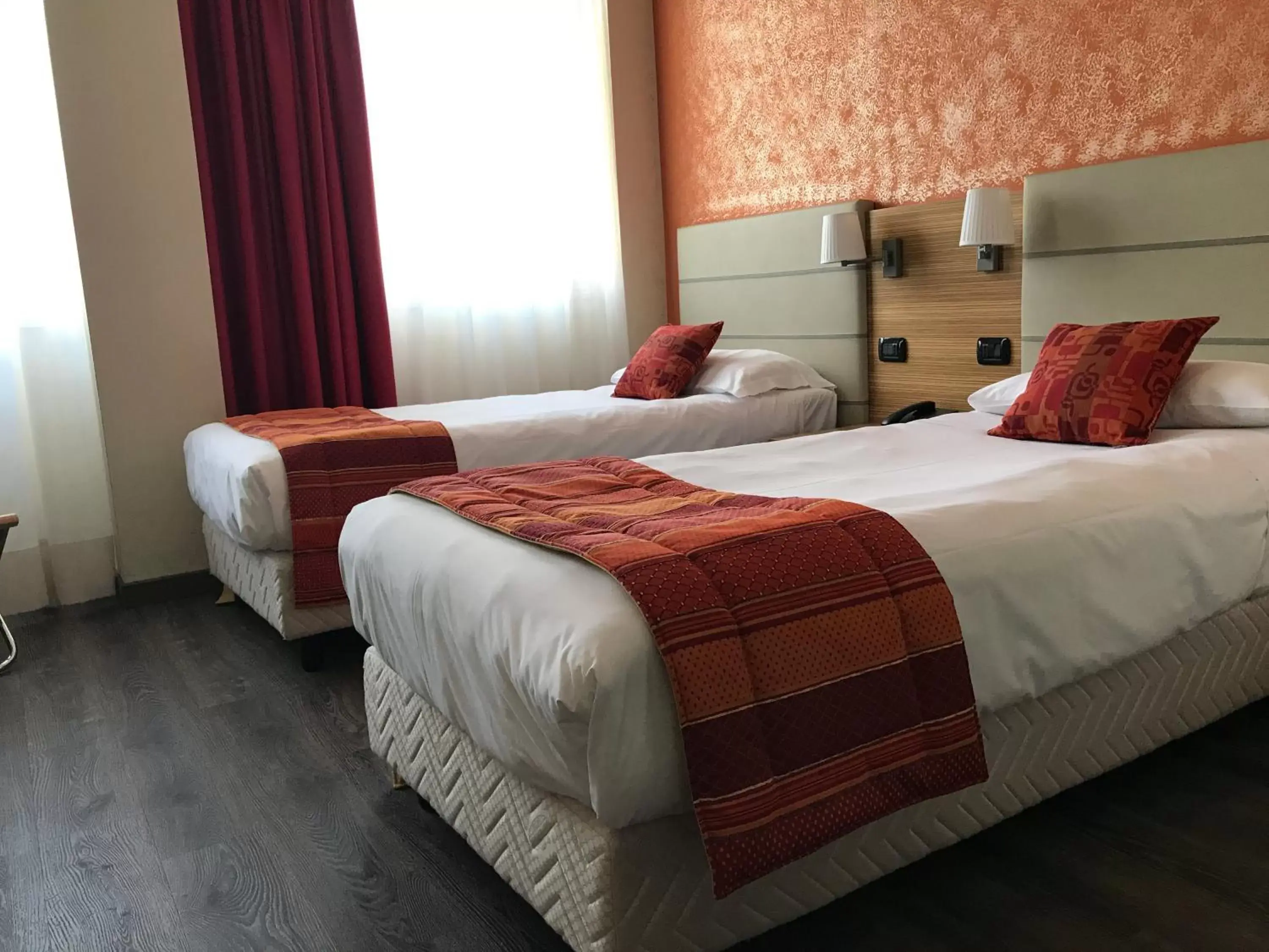 Bed in Bis Hotel Varese