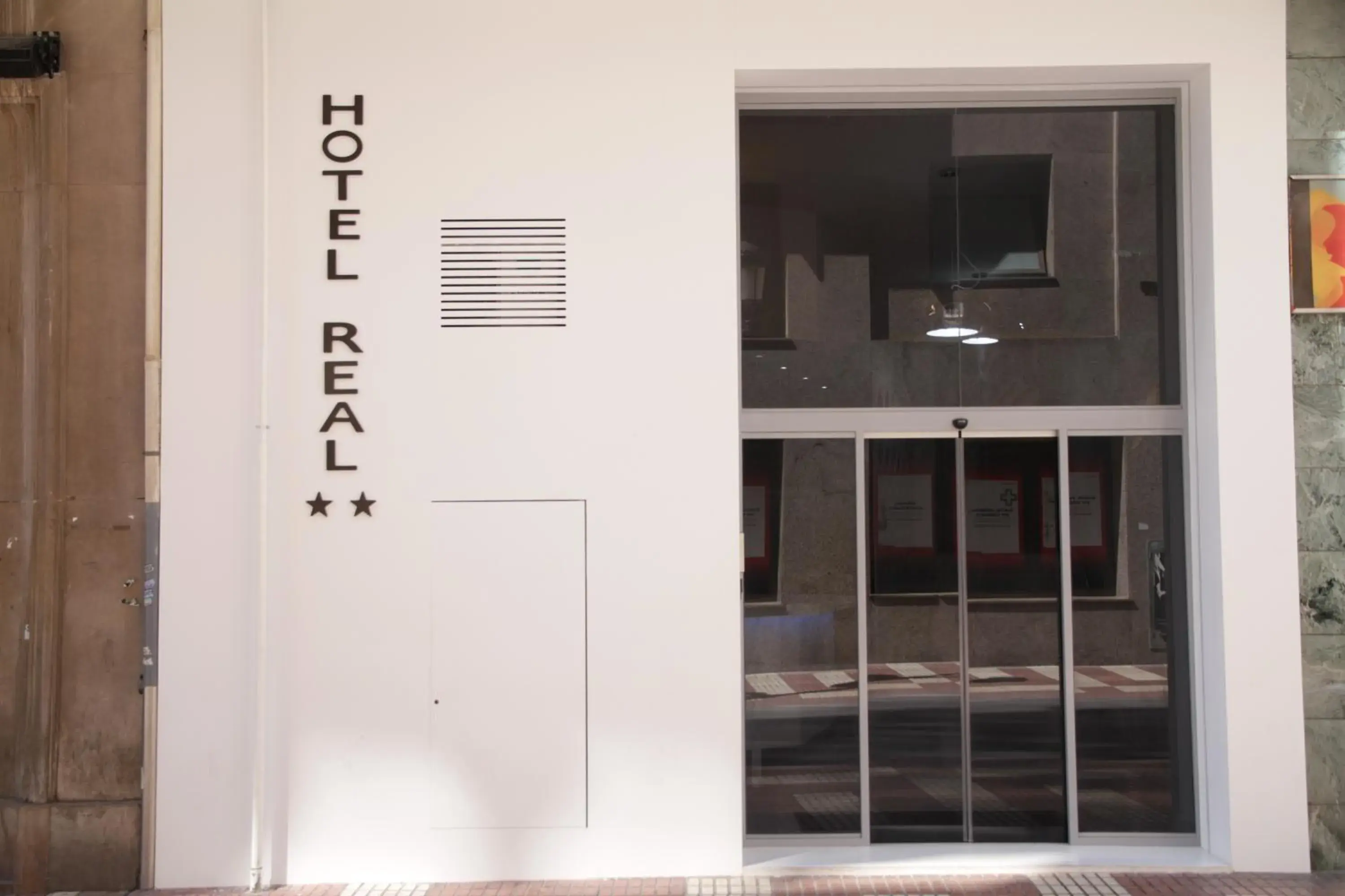 Facade/entrance in Hotel Real Castellon