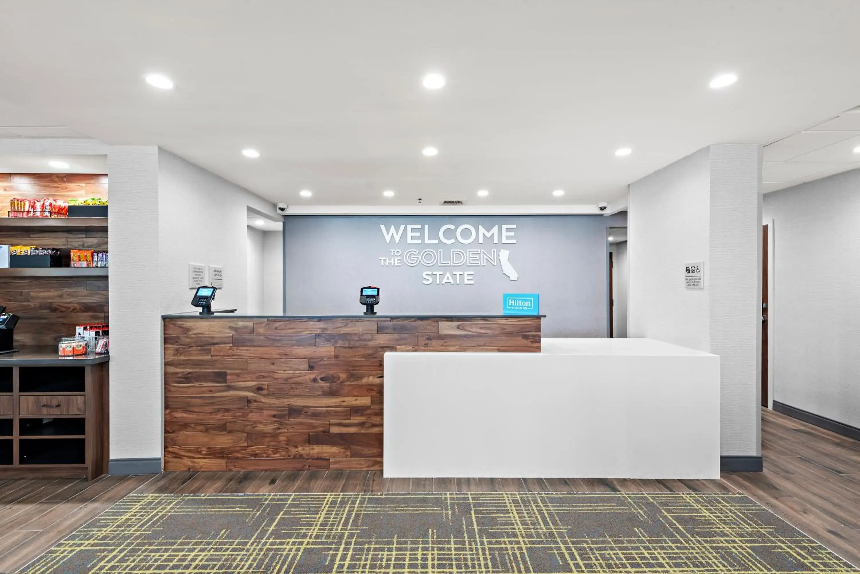 Lobby or reception, Lobby/Reception in Wingate by Wyndham Los Angeles Airport