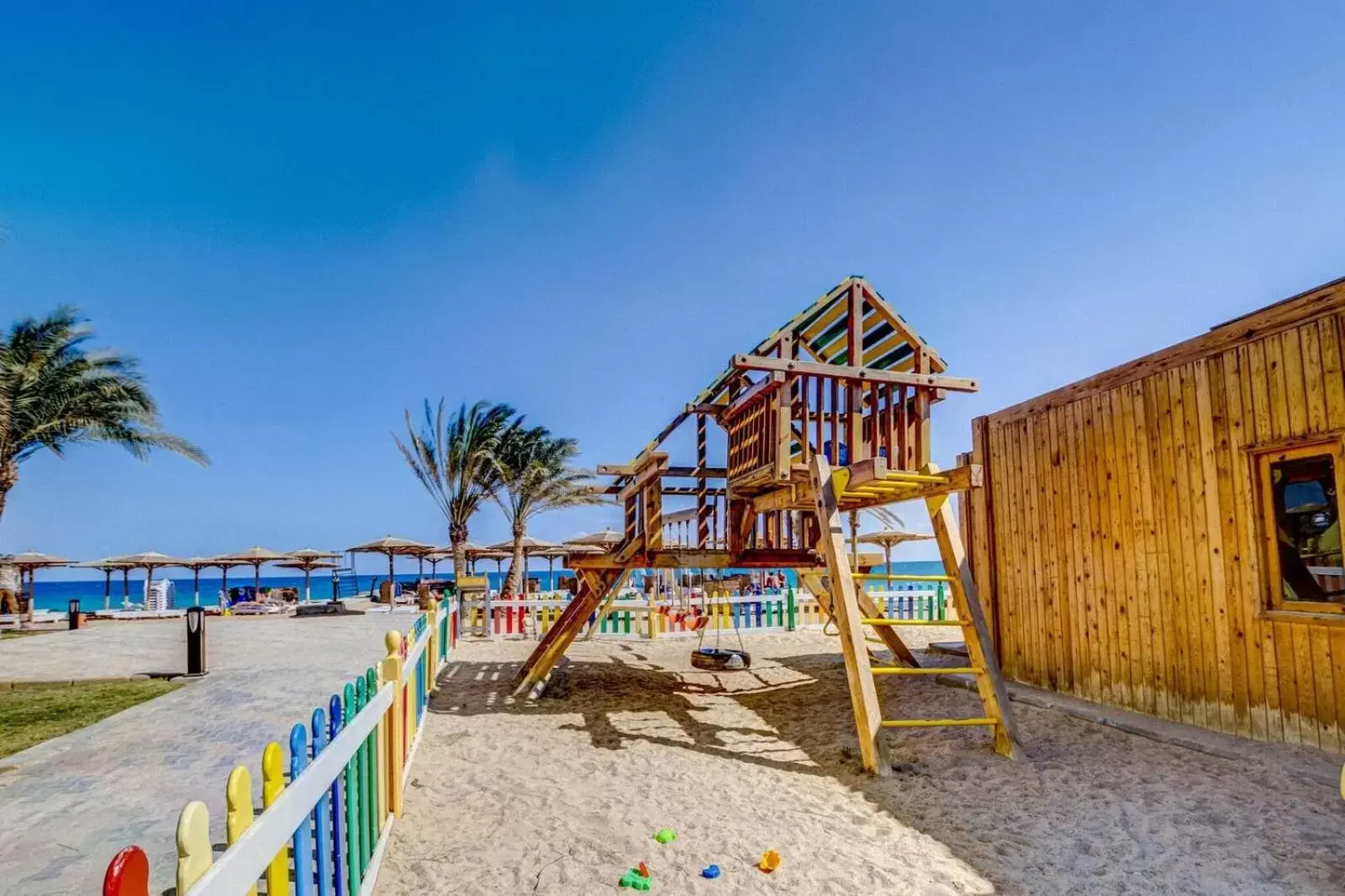 Children's Play Area in Palm Beach Resort Families and Couples only