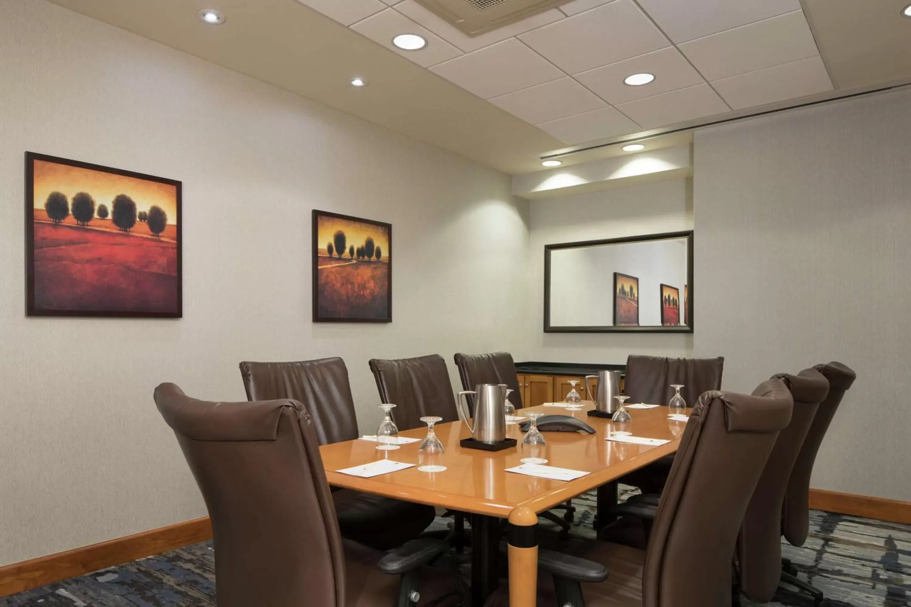 Meeting/conference room in DoubleTree by Hilton Hotel Syracuse
