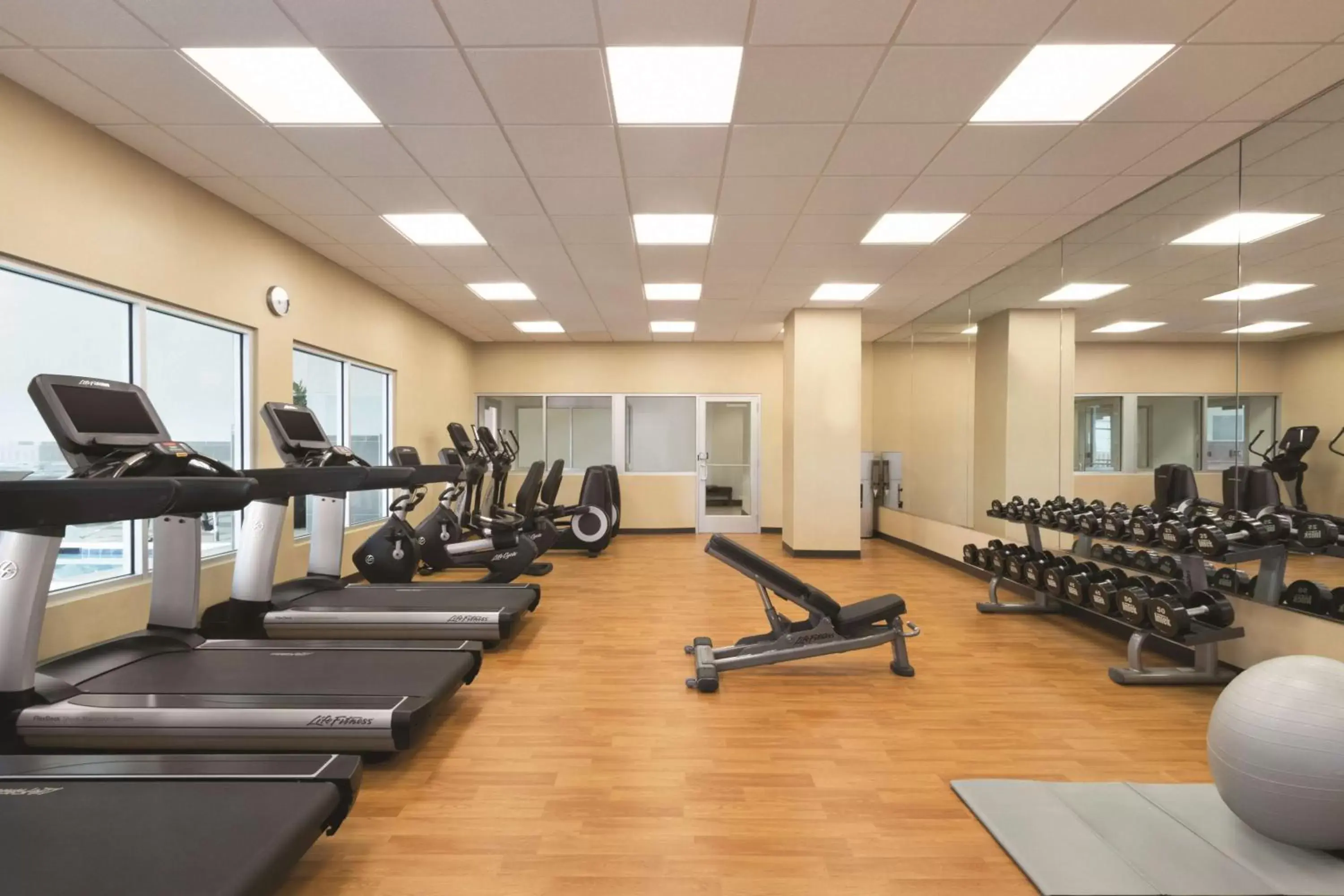 Fitness centre/facilities in Hyatt Place Chicago O'Hare Airport