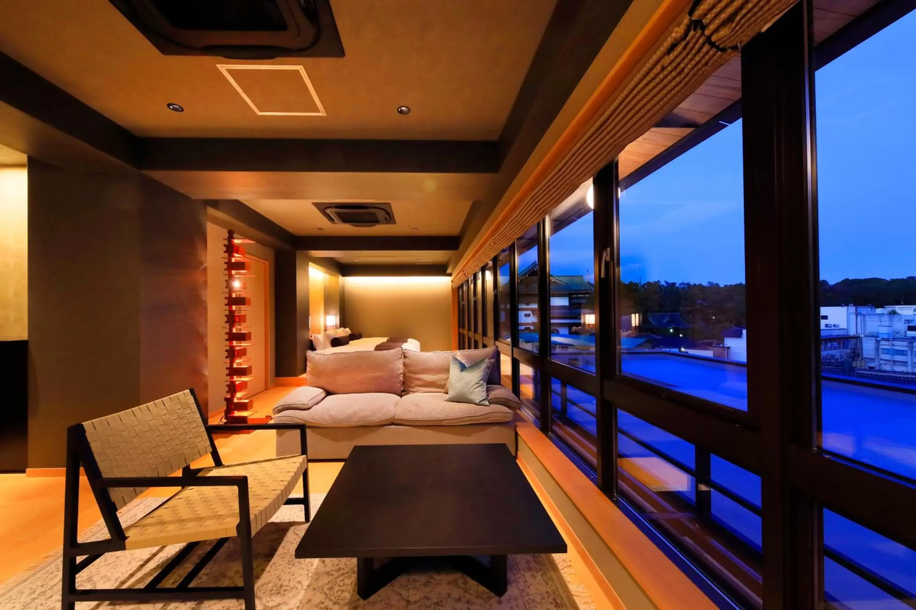 Photo of the whole room, Bed in Waqoo Naritasanmonzen Photo of the whole room, Bed in Waqoo Naritasanmonzen