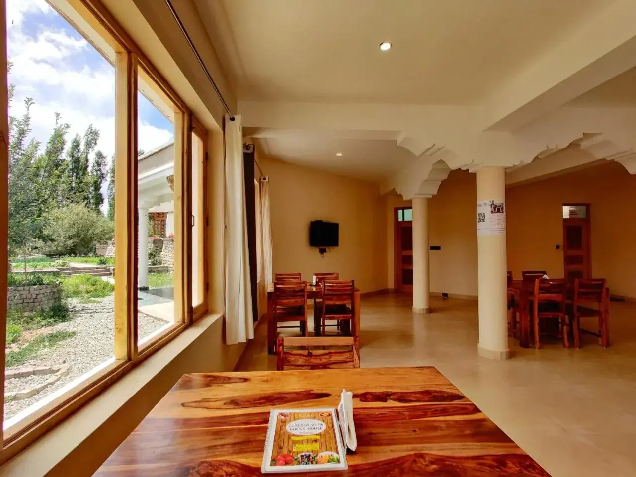 Seating area in Glacier View Guest House