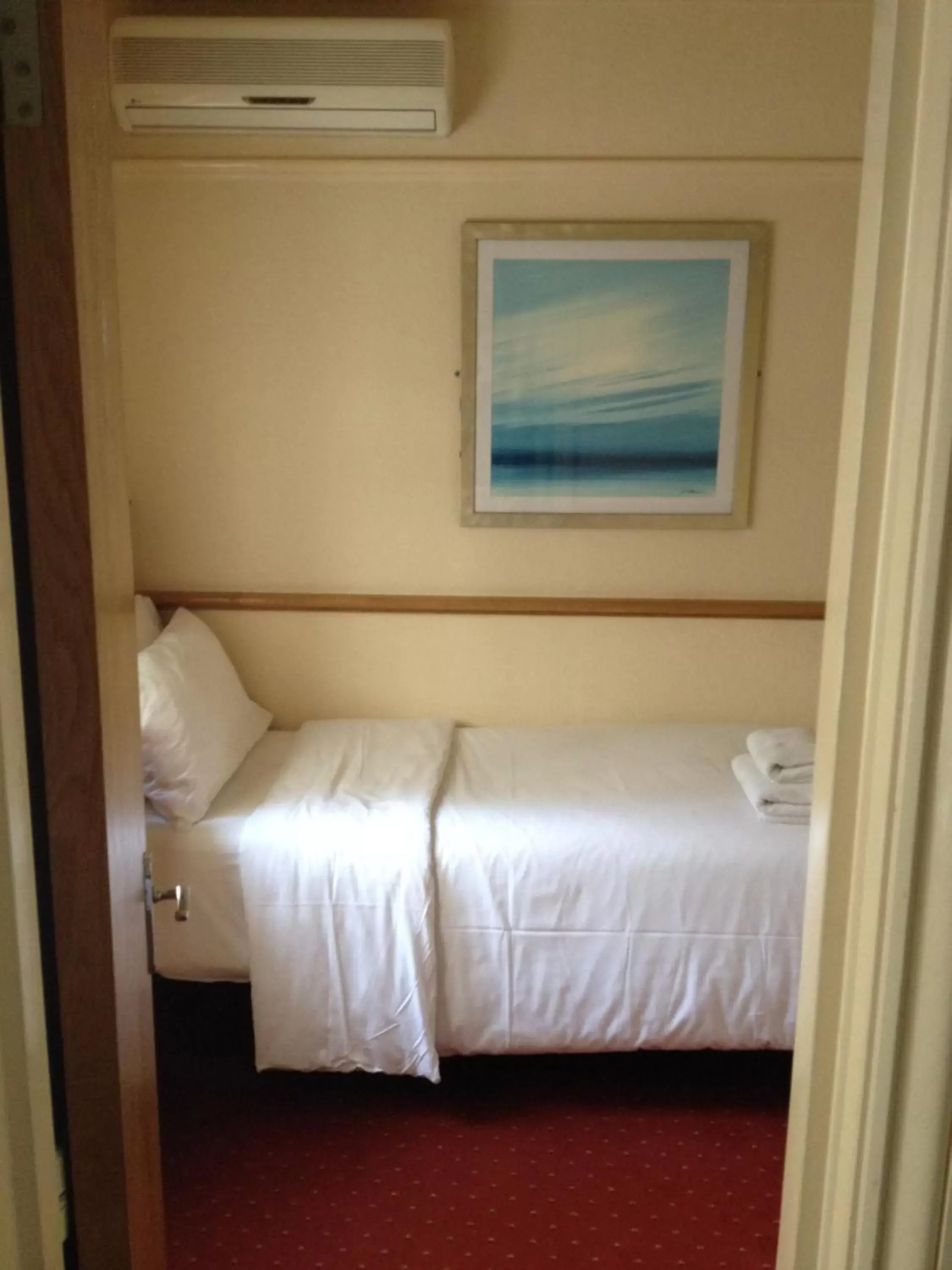 Bed in Morgan Hotel