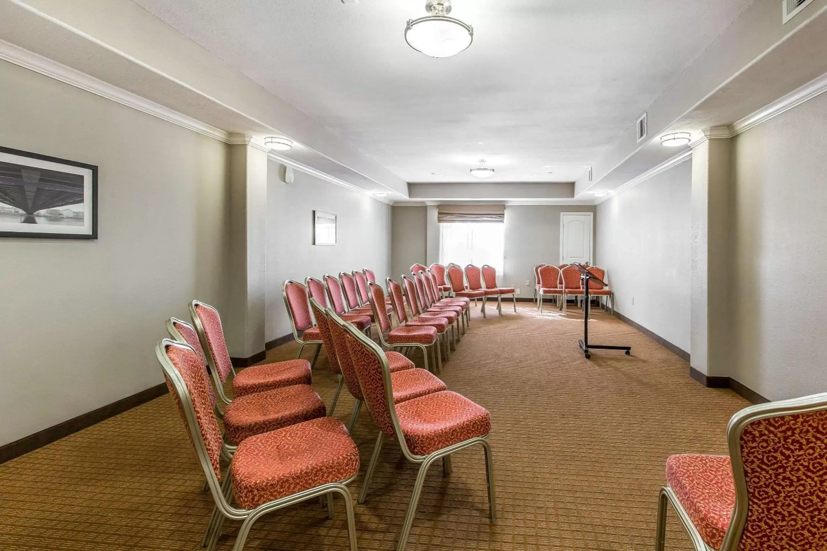 Seating area in Sleep Inn & Suites Bush Intercontinental - IAH East