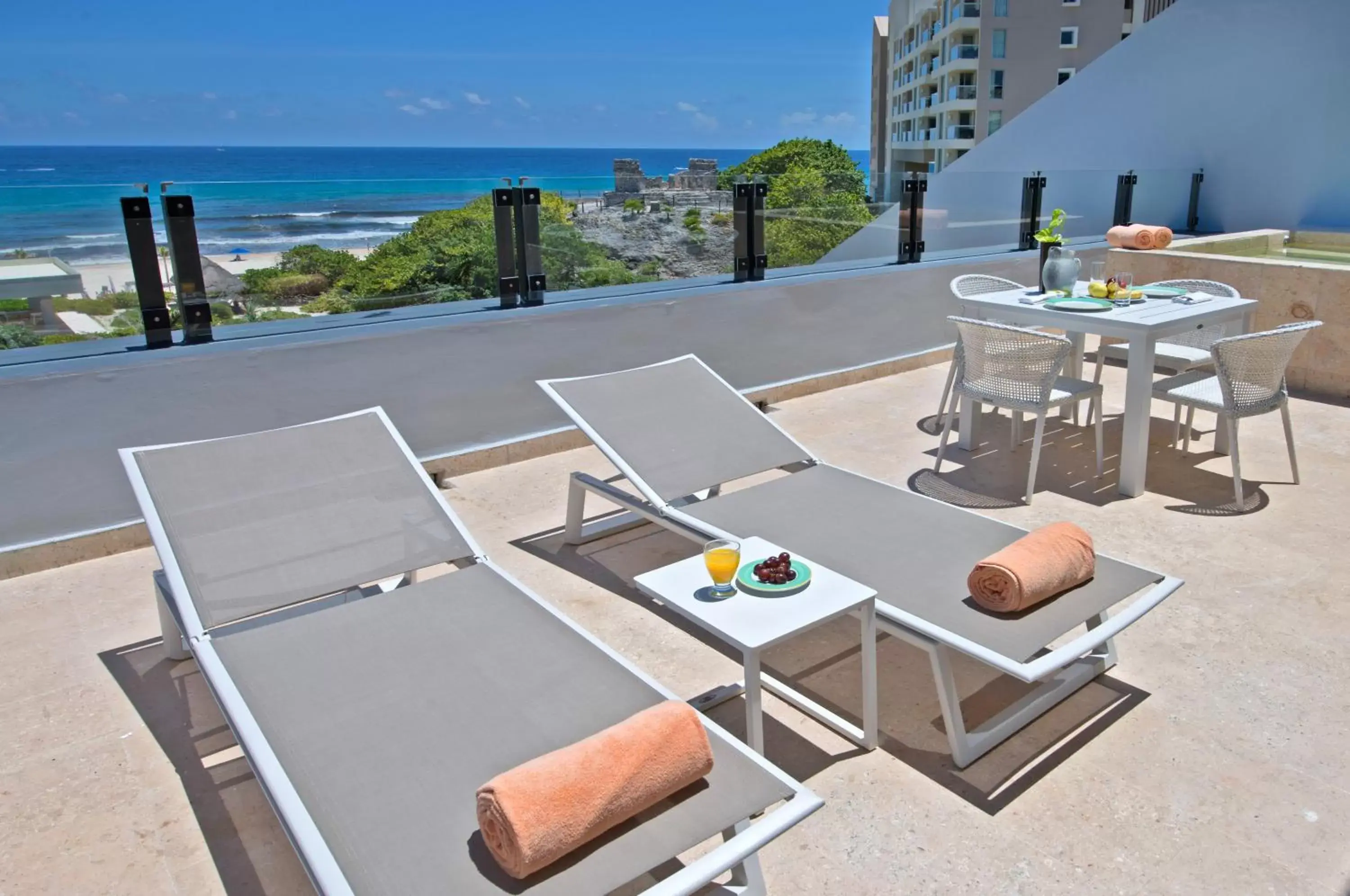 Balcony/Terrace in Park Royal Beach Cancun - All Inclusive
