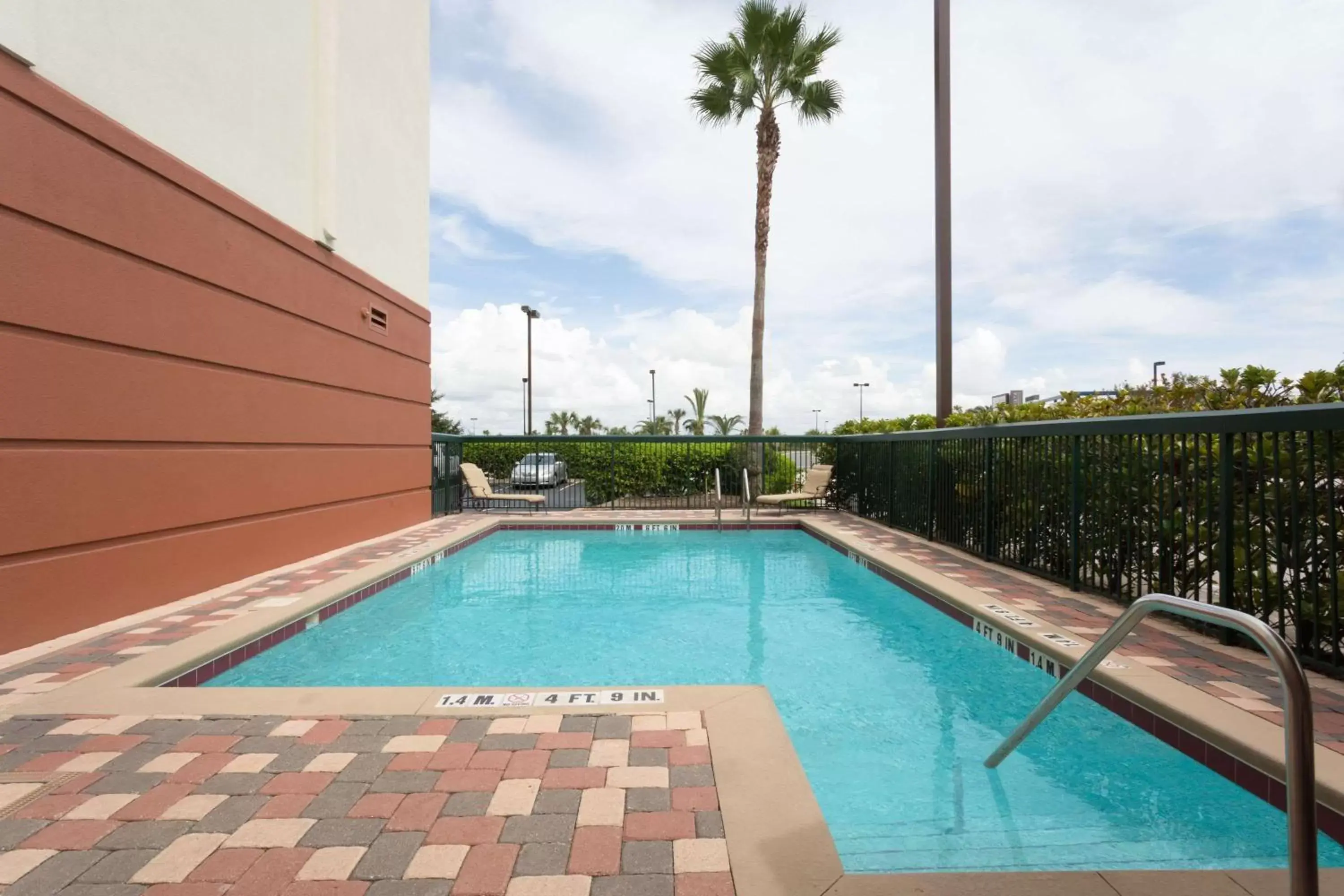 On site, Swimming Pool in Wingate By Wyndham - Orlando International Airport