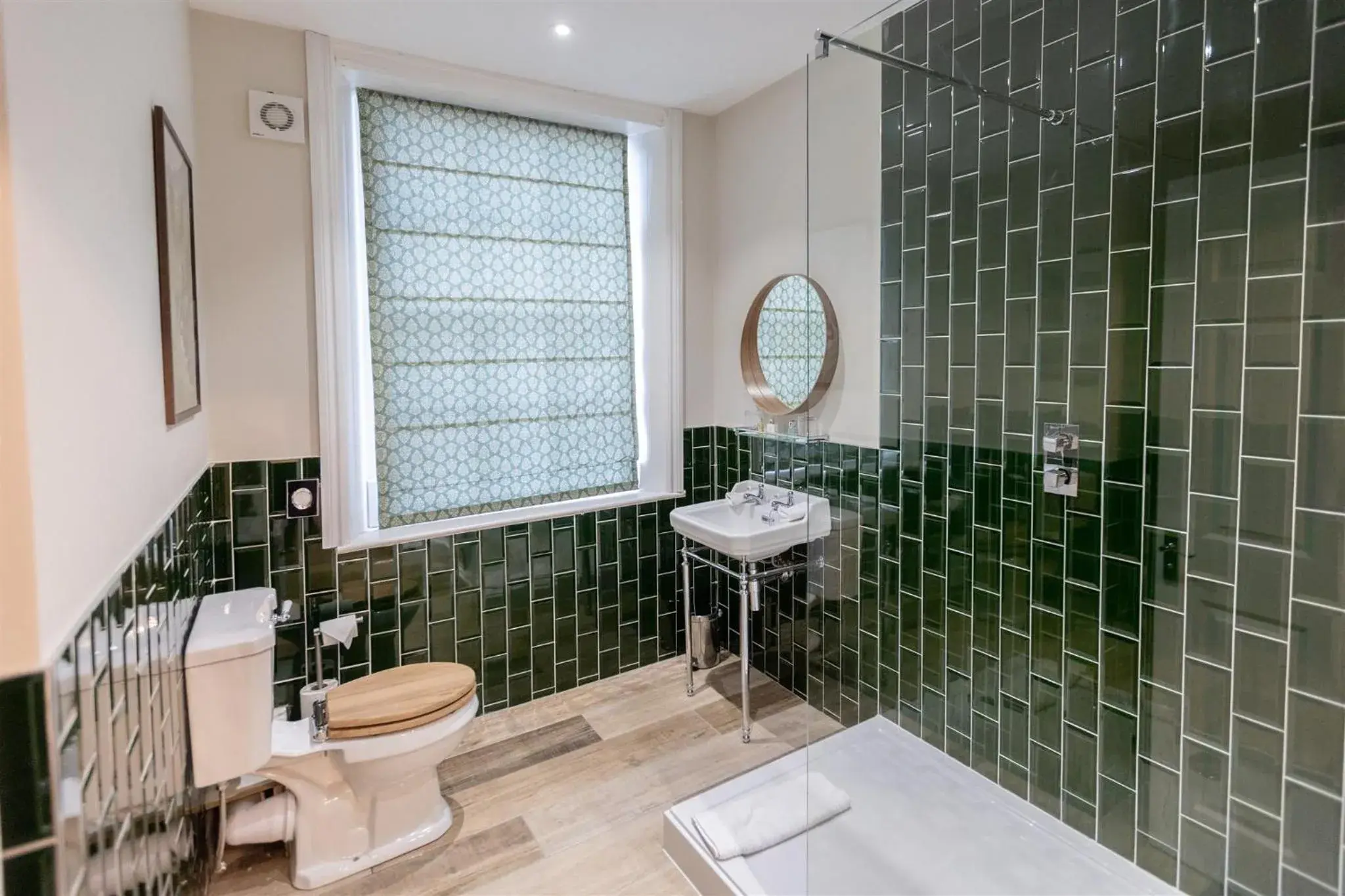 Bathroom in Marshall Meadows Manor House