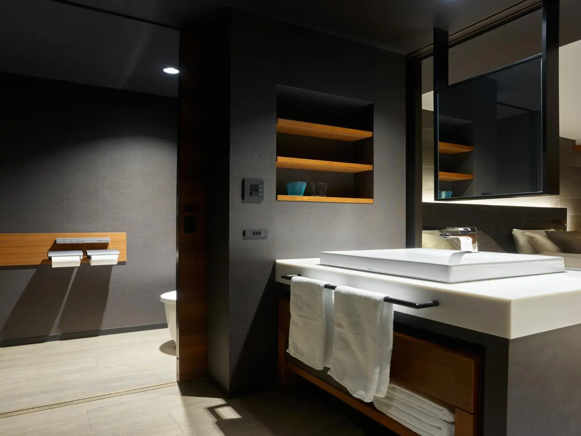 Photo of the whole room, Bathroom in Mitsui Garden Hotel Jingugaien Tokyo Premier