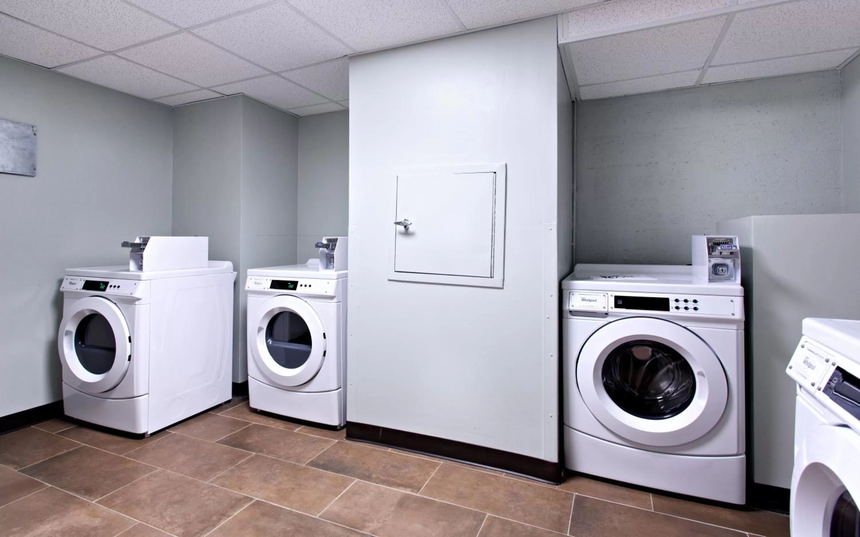 Other, Kitchen/Kitchenette in Holiday Inn Miami West - Airport Area, an IHG Hotel