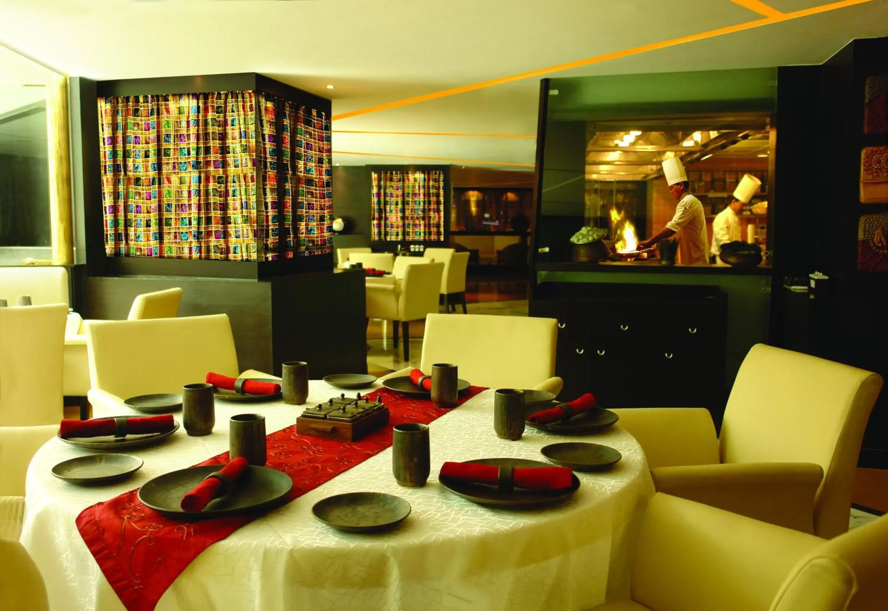 Restaurant/places to eat in Hotel Sahara Star Restaurant/places to eat in Hotel Sahara Star
