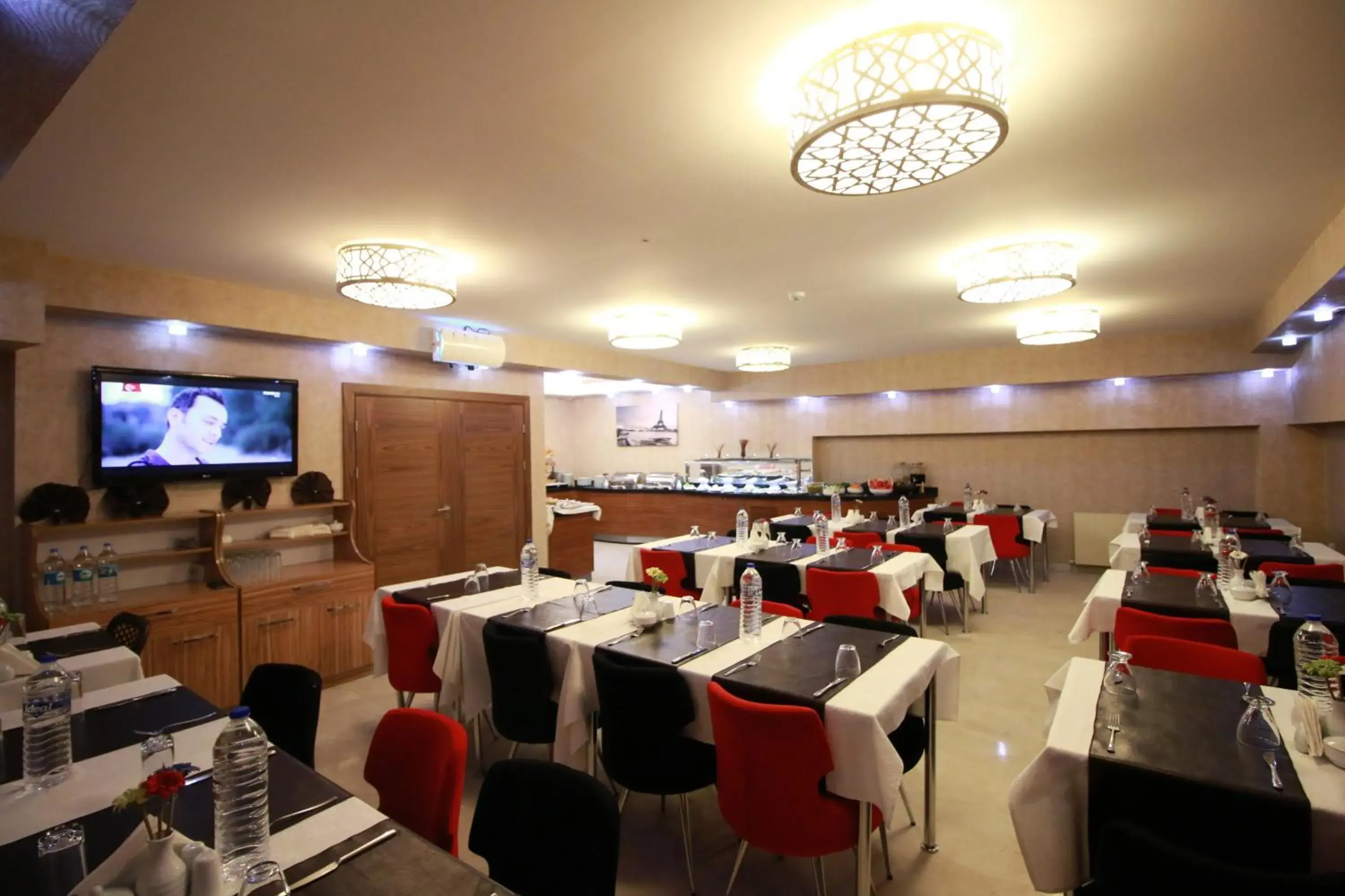 Breakfast, Restaurant/Places to Eat in HOTEL BUSİNESS HAN