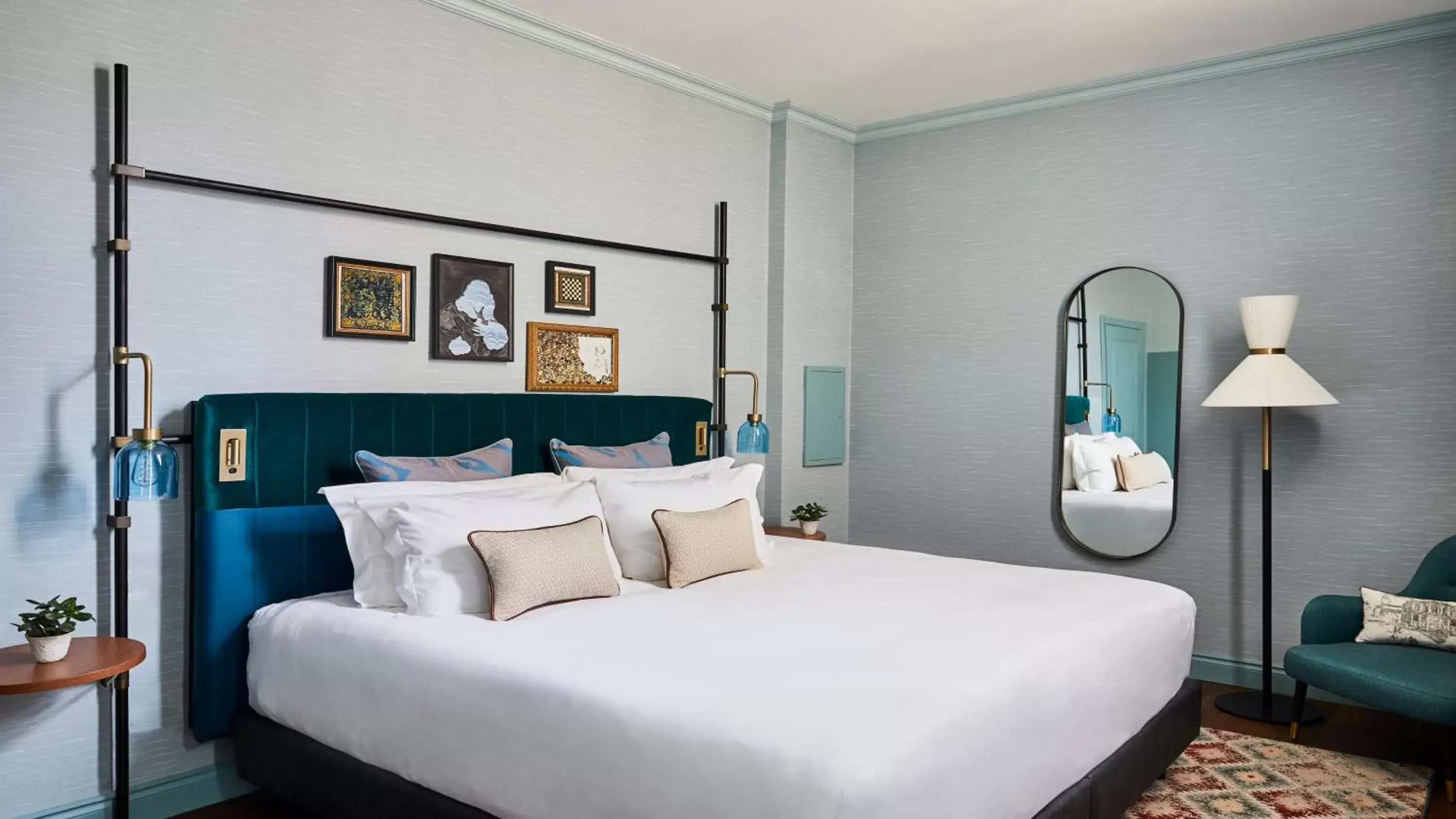 Photo of the whole room, Bed in Hotel Indigo Venice - Sant'Elena, an IHG Hotel