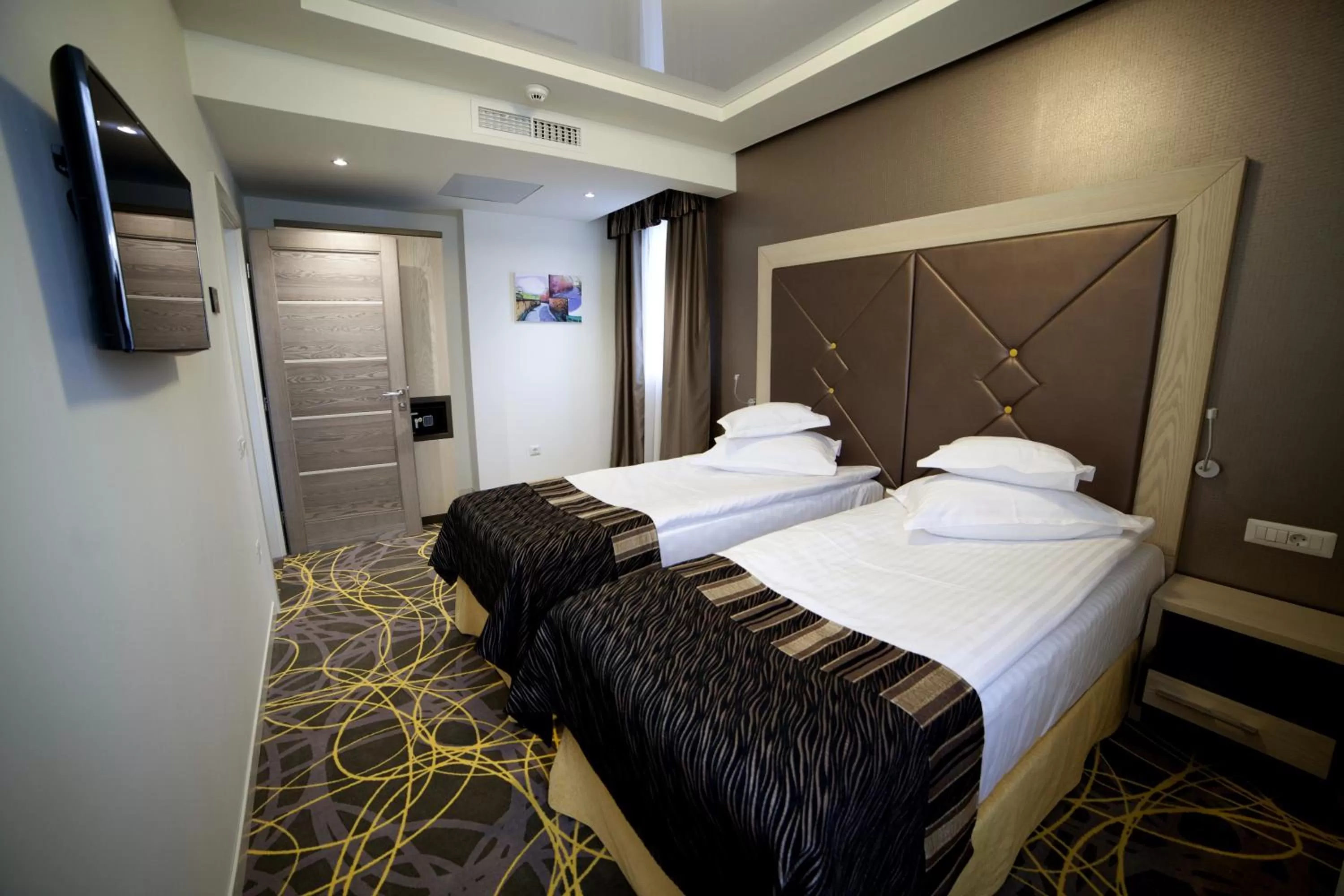Bed in Exclusive Hotel & More