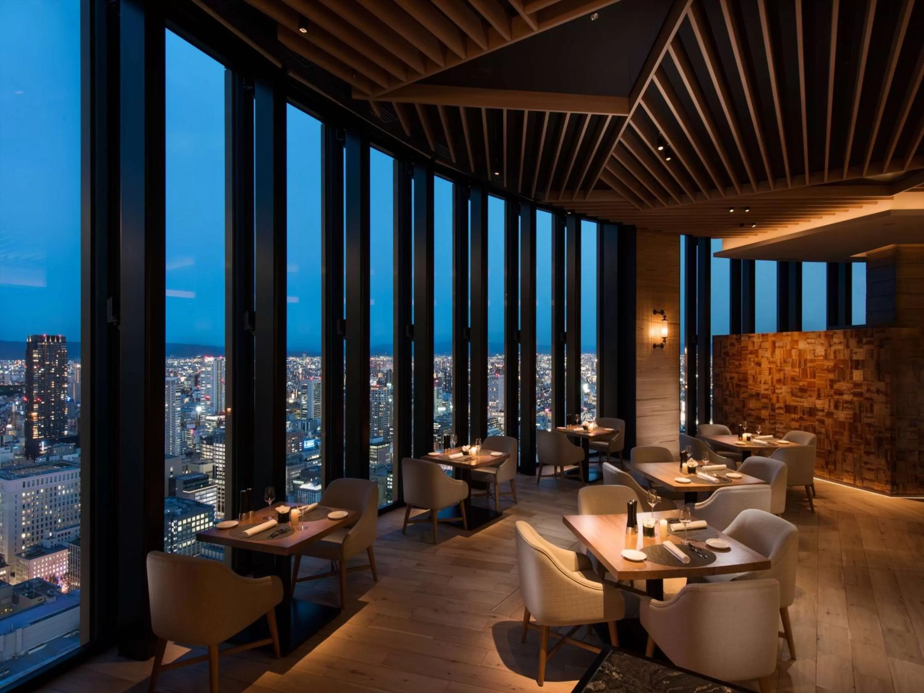 Restaurant/places to eat in Conrad Osaka