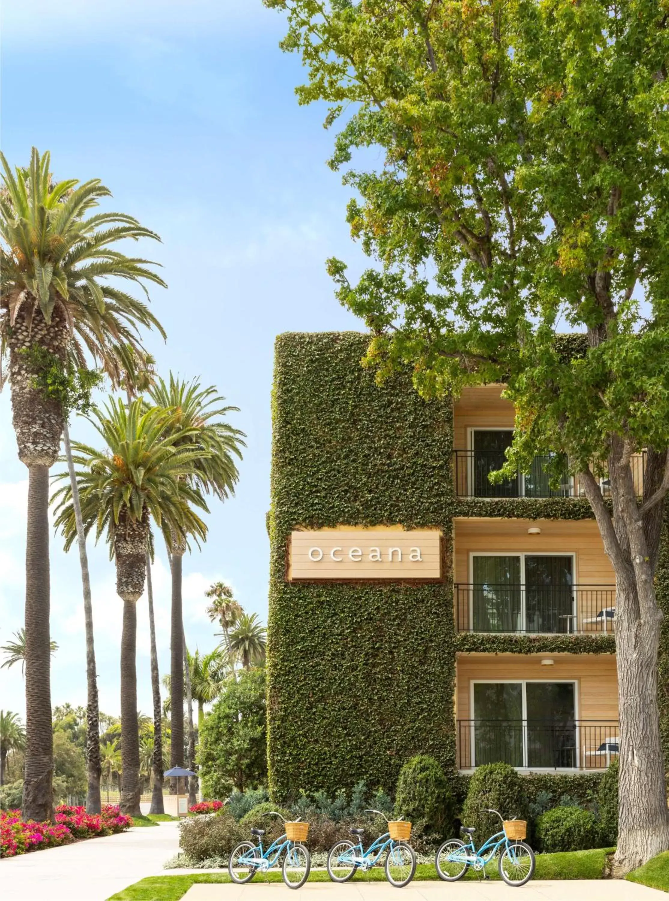 Property building in Oceana Santa Monica, LXR Hotels & Resorts Property building in Oceana Santa Monica, LXR Hotels & Resorts