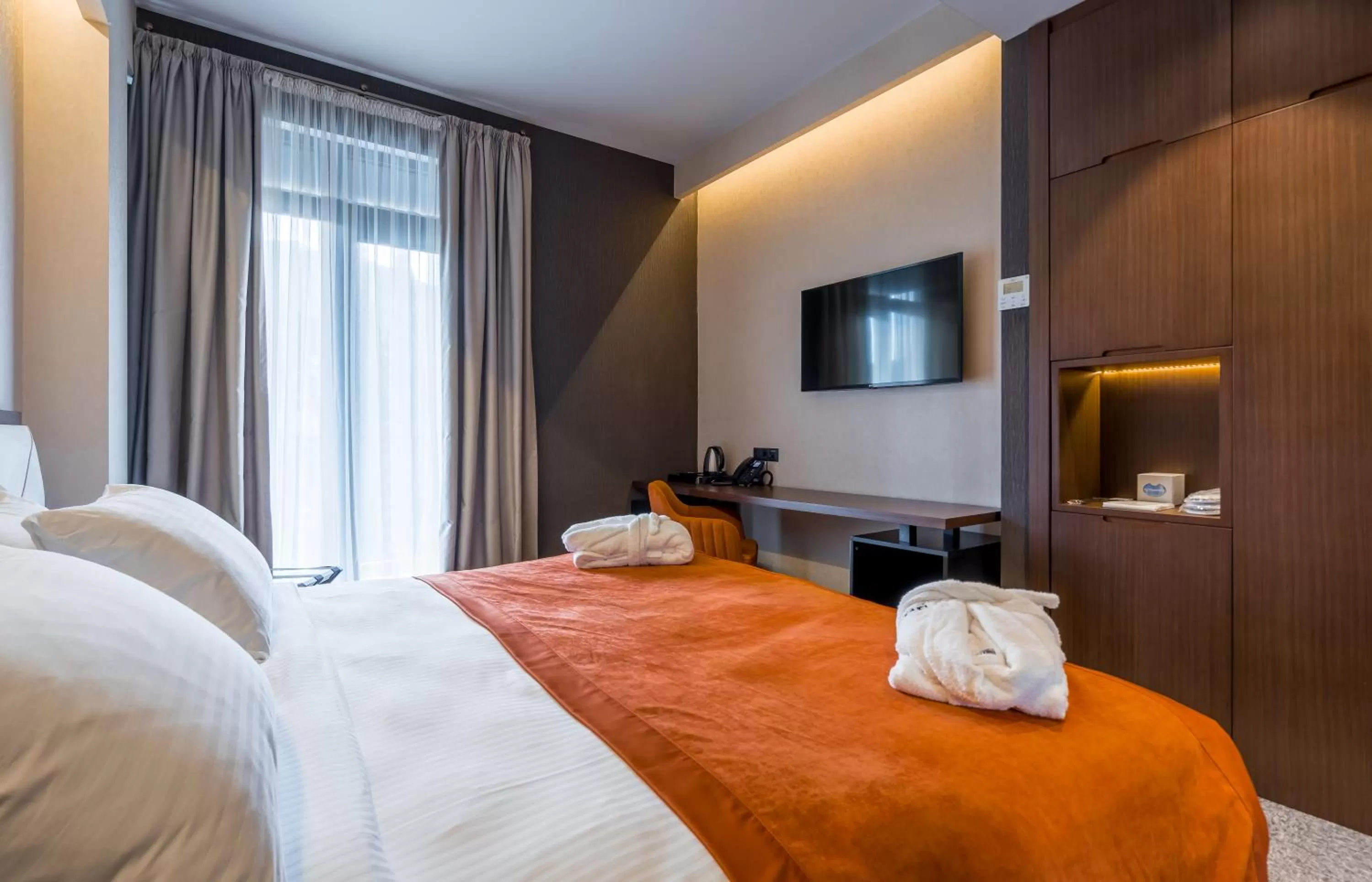 Coffee/tea facilities, Bed in Bridge Hotel