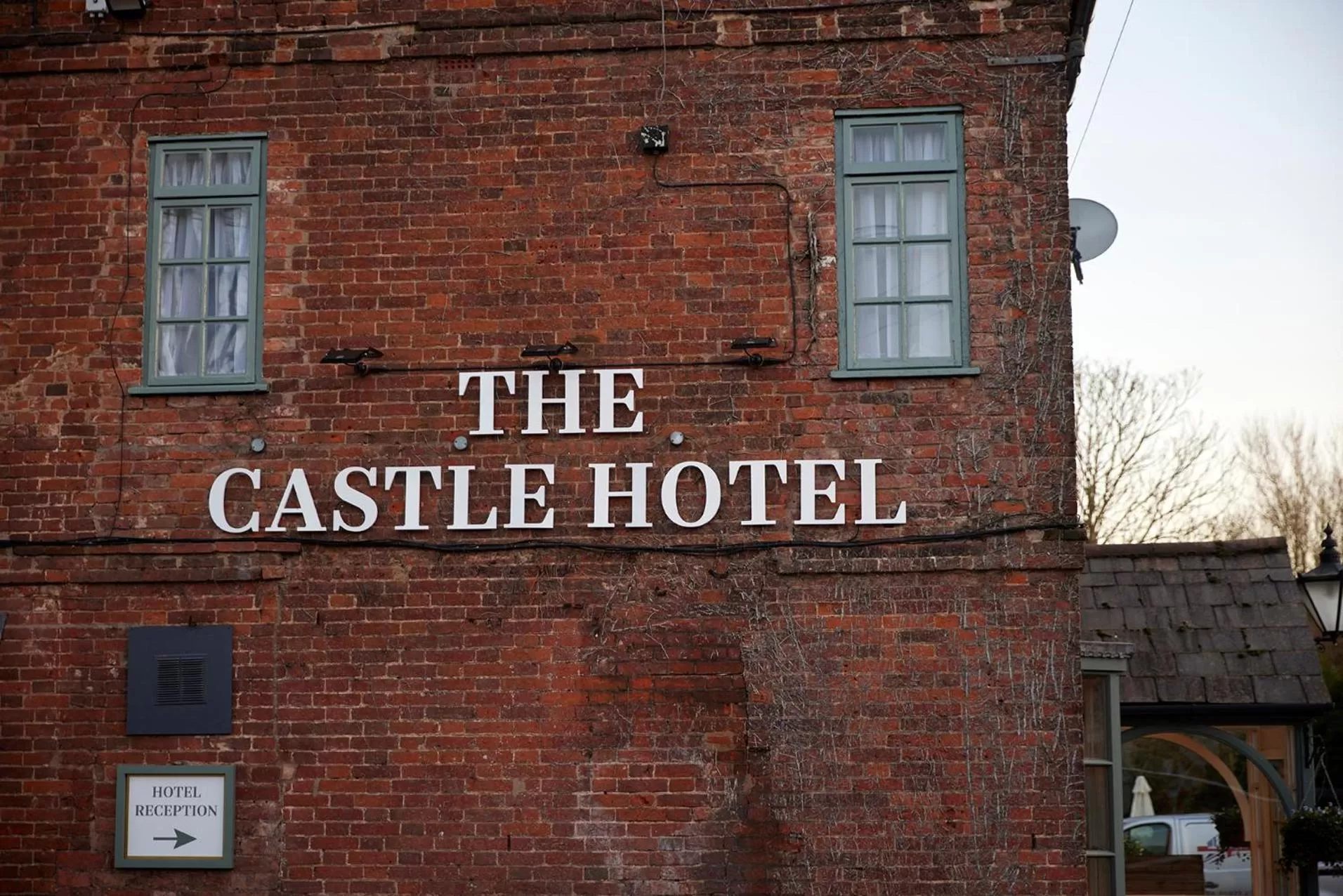 Castle Hotel by Chef & Brewer Collection